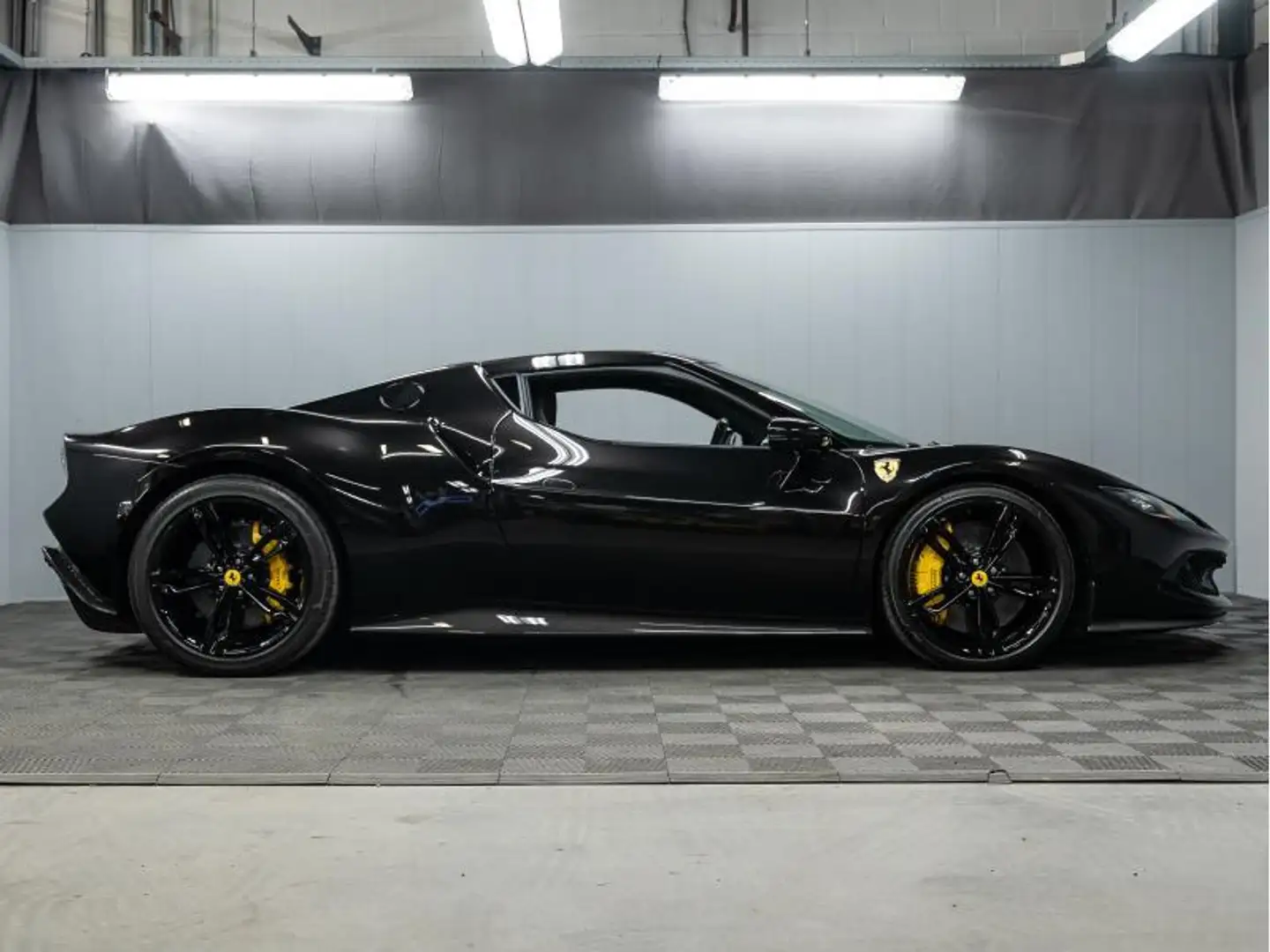 Ferrari 296 GTB Nero Daytona - Nero Schwarz - 2