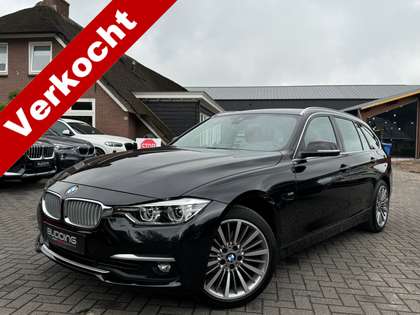 BMW 318 3-serie Touring 318i Luxury Ed | Camera | Driving