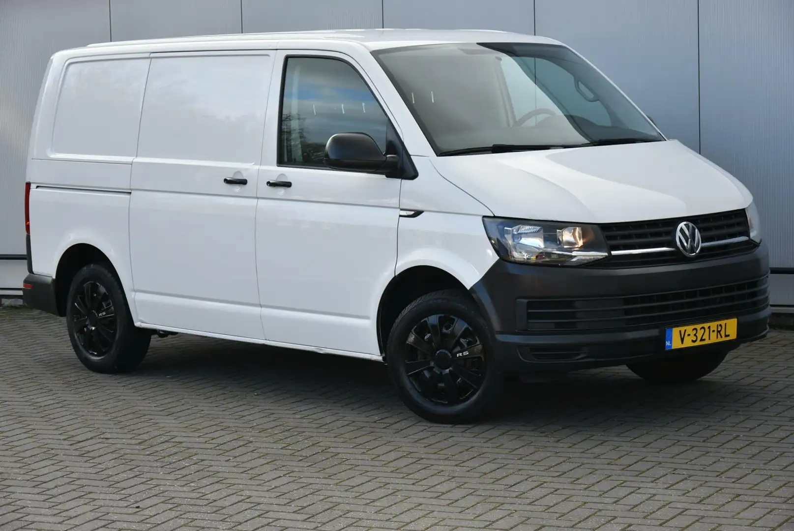 Volkswagen T6 Transporter 2.0TDI 102 Pk L1H1 Airco Cruise Euro6 Blanc - 1