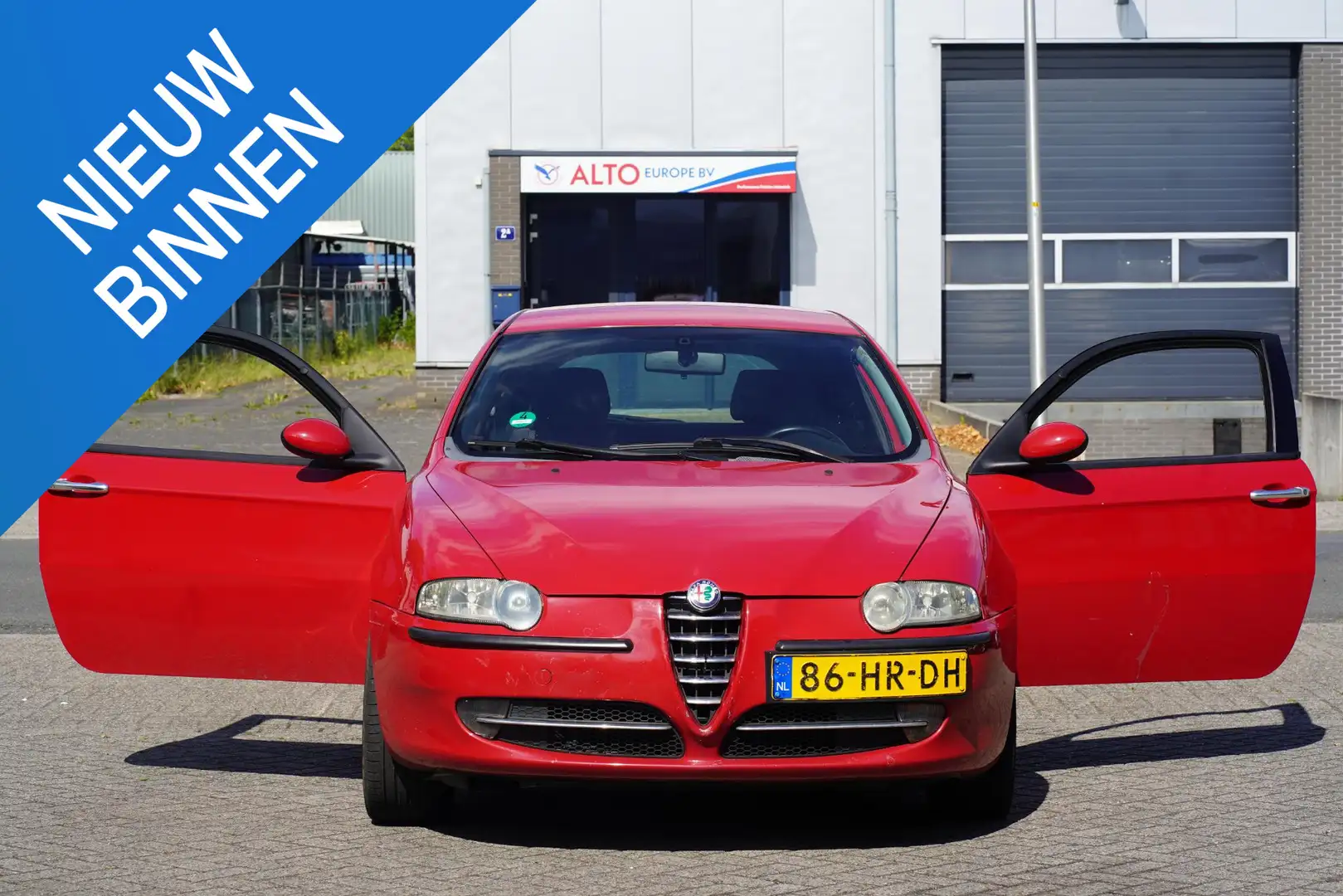 Alfa Romeo 147 2.0 T.Spark Distinctive Rouge - 1