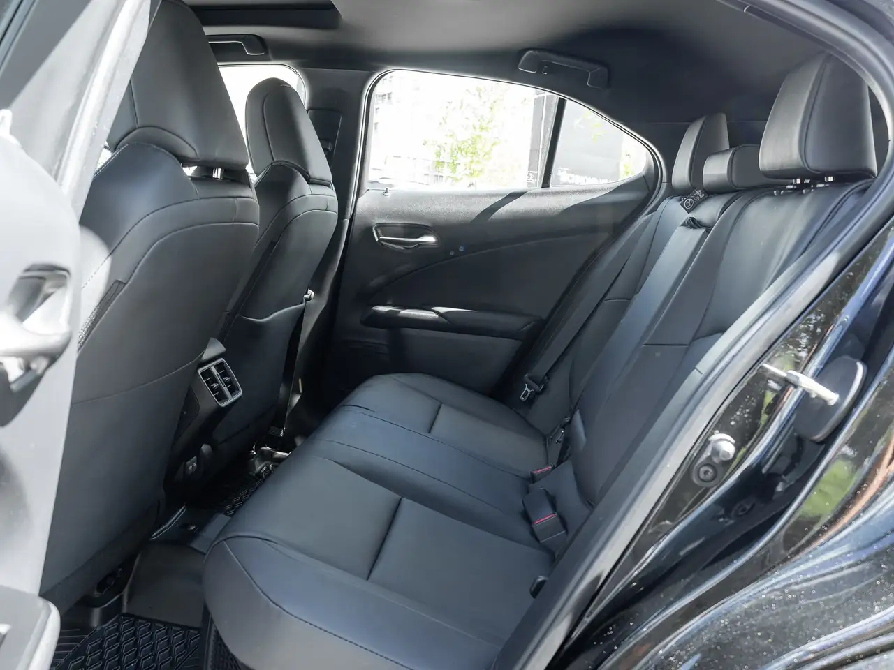 Lexus UX fotografie Lexus UX