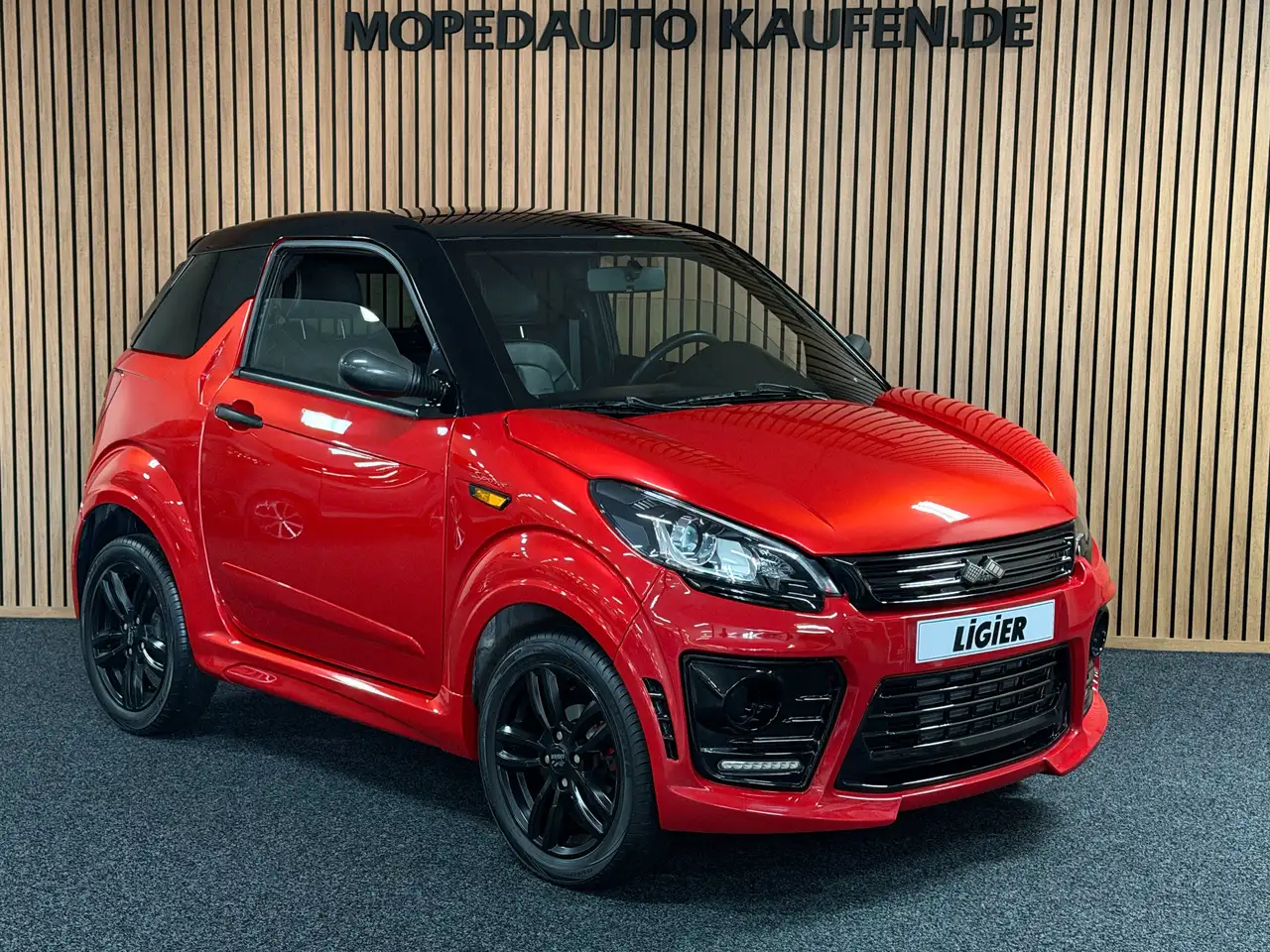 Ligier JS 50 Sport Rot Facelift / Apple Carplay / DAB + / RFK 11