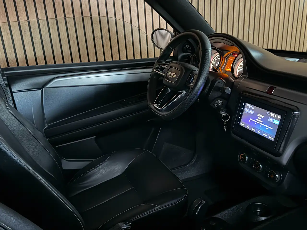 Ligier JS 50 Sport Rot Facelift / Apple Carplay / DAB + / RFK 20
