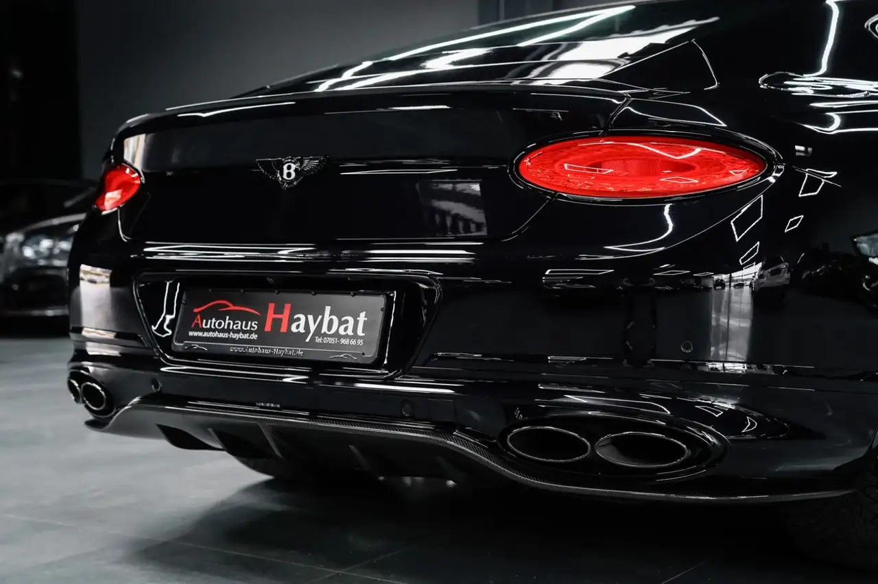 Bentley Continental GT 2023 — фото 10