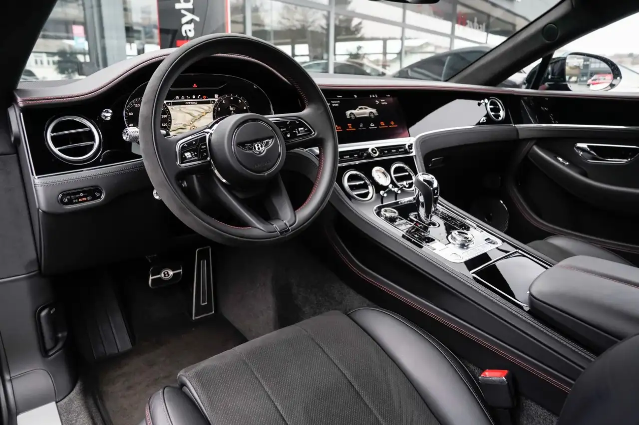 Bentley Continental GT 2023 — фото 15