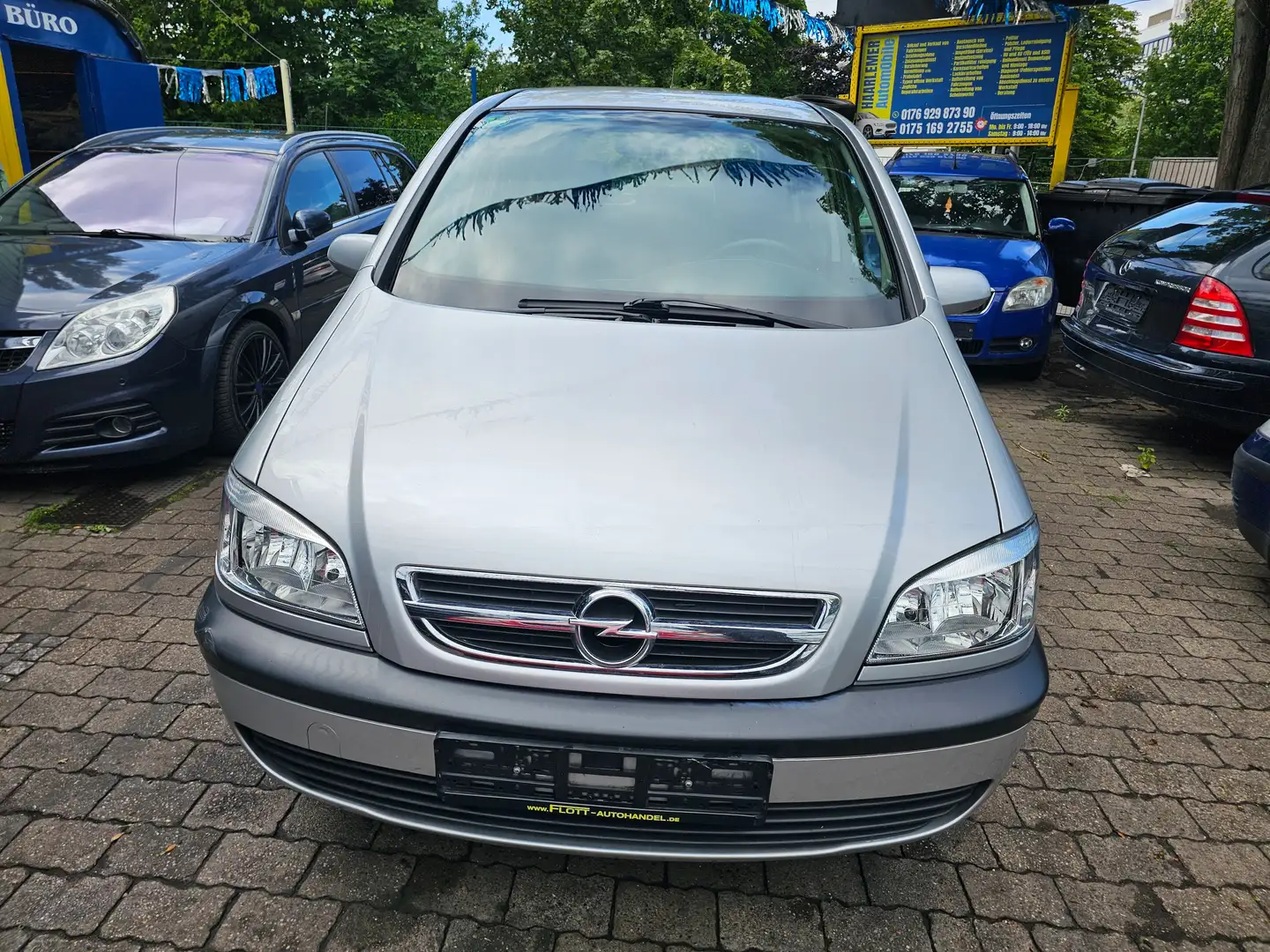 Opel Zafira 7-Sitzer Tüv Neu 06.2027  BENZIN/ERDGAS CNG Grau - 2