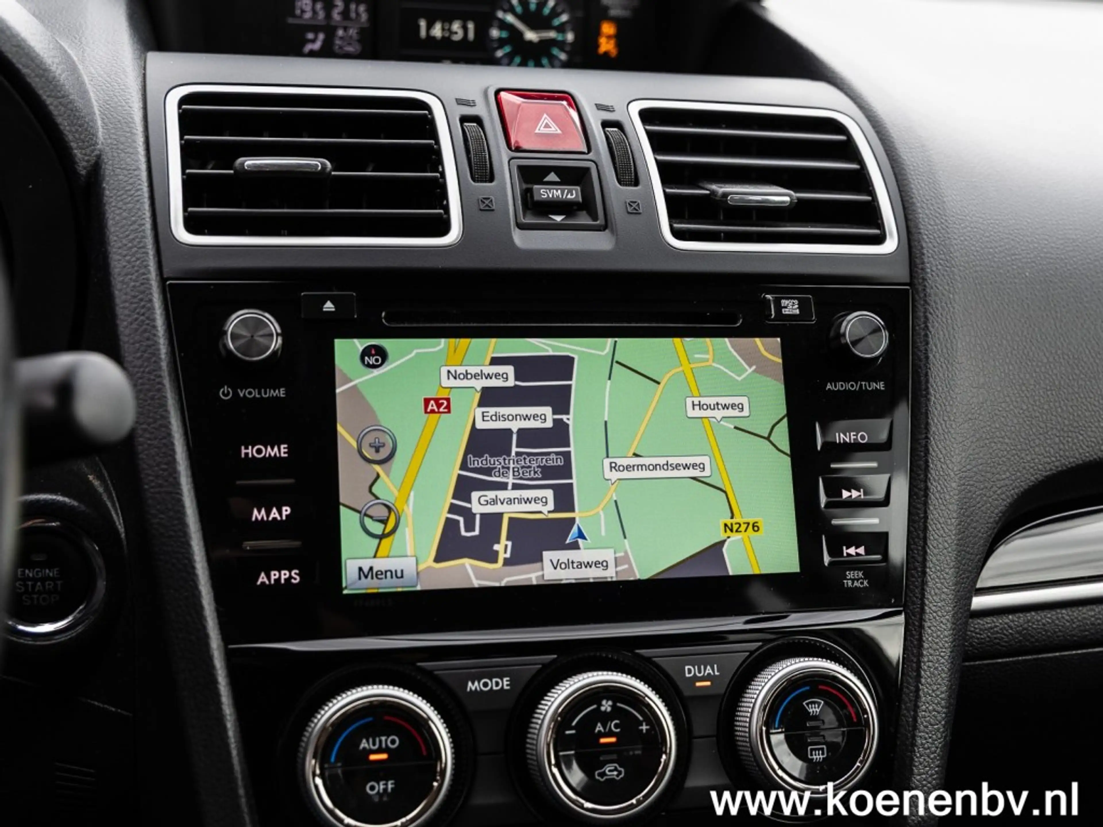 Subaru Forester 2.0 PREMIUM 4x4 AUT. PANO / CLIMA / LEER / TREKHAA — photo 29