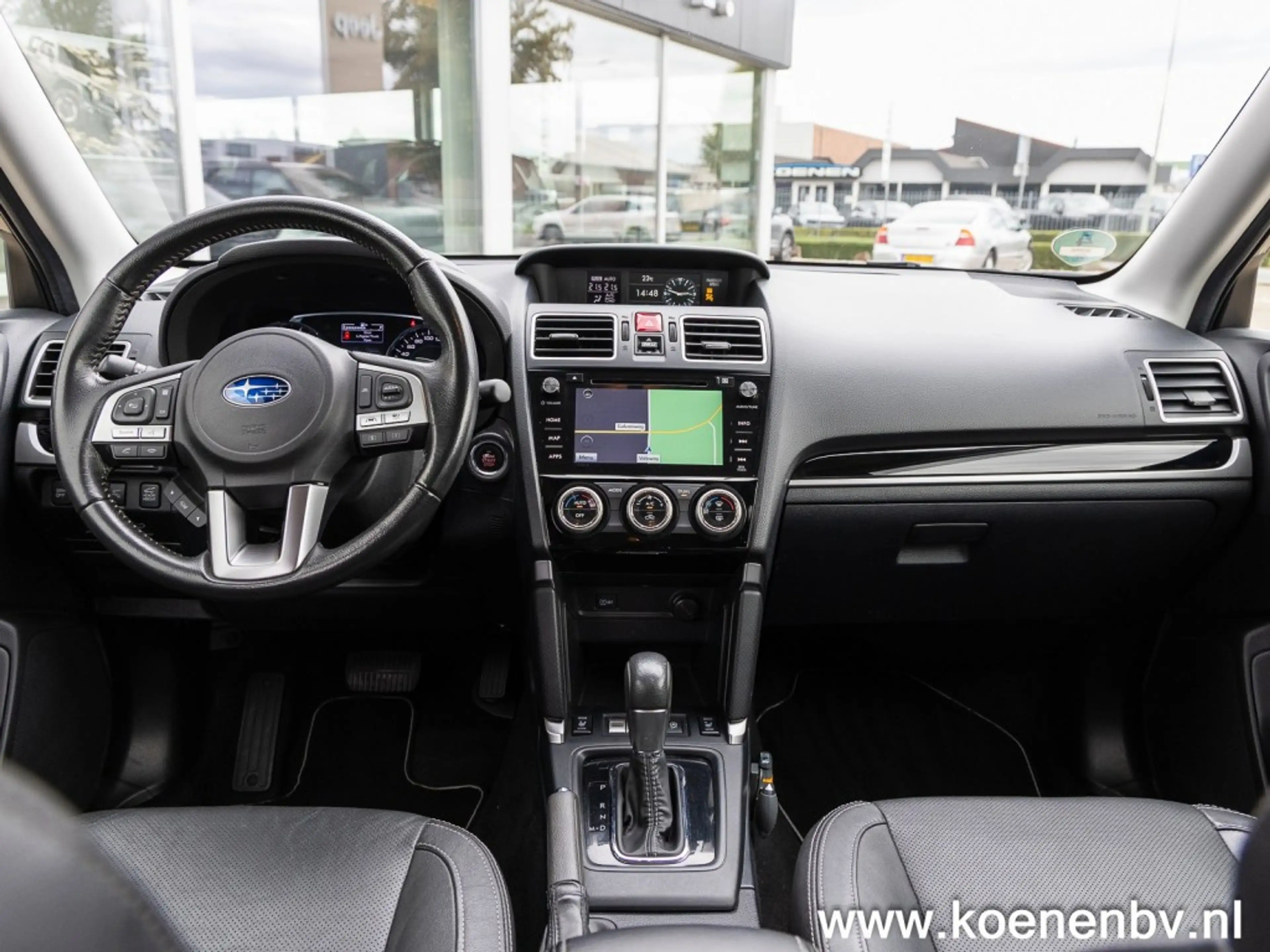 Subaru Forester 2.0 PREMIUM 4x4 AUT. PANO / CLIMA / LEER / TREKHAA — photo 16