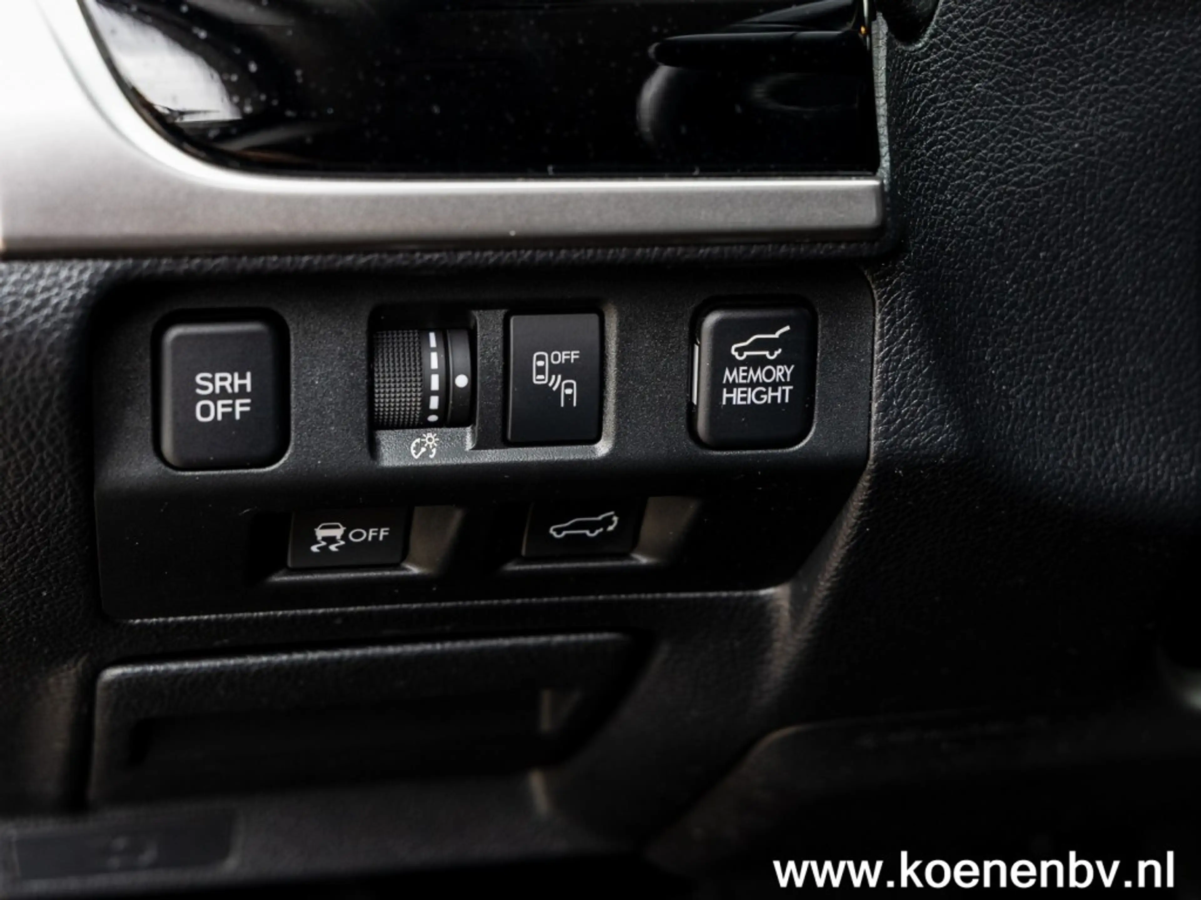 Subaru Forester 2.0 PREMIUM 4x4 AUT. PANO / CLIMA / LEER / TREKHAA — photo 41