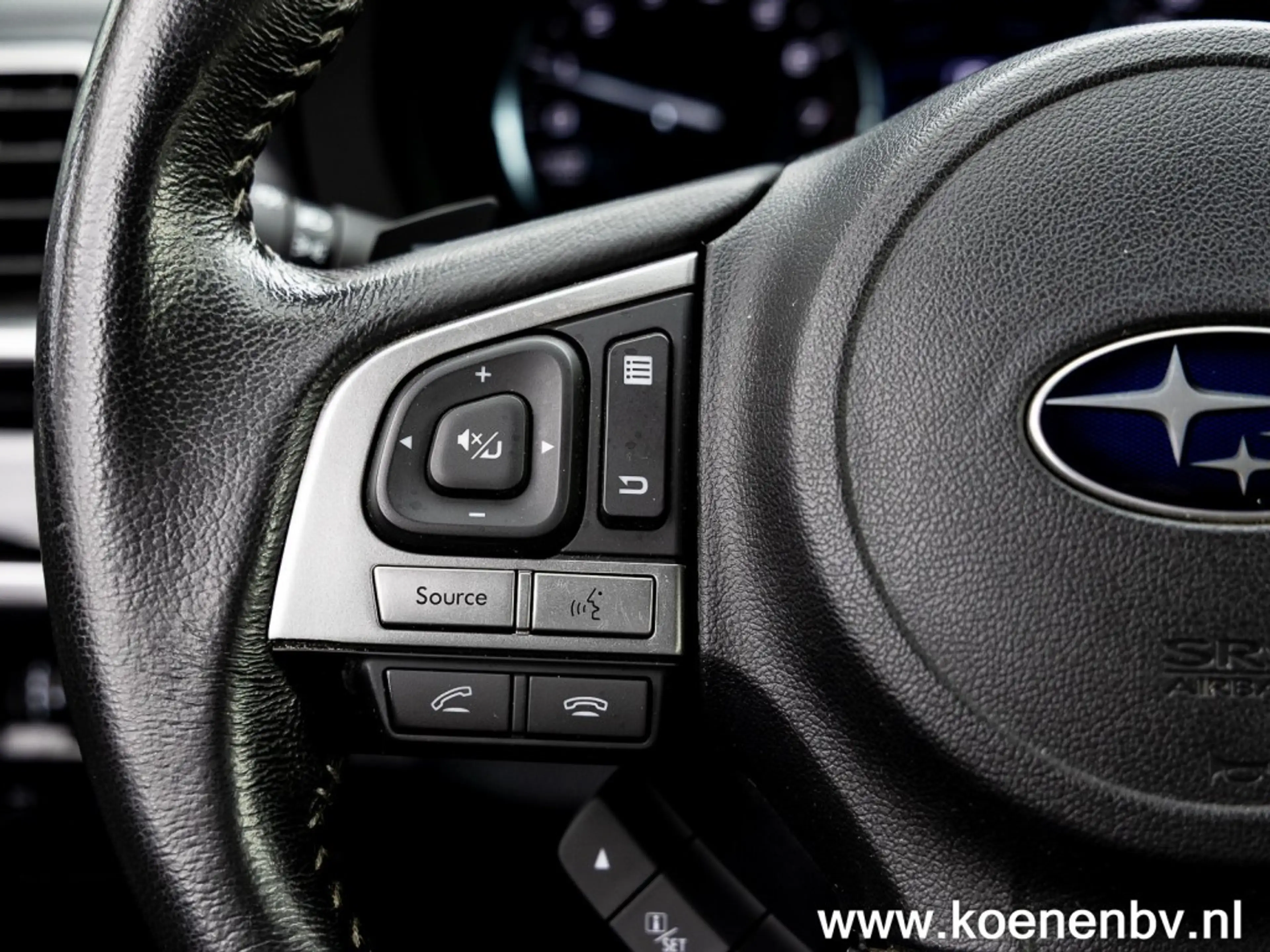 Subaru Forester 2.0 PREMIUM 4x4 AUT. PANO / CLIMA / LEER / TREKHAA — photo 24