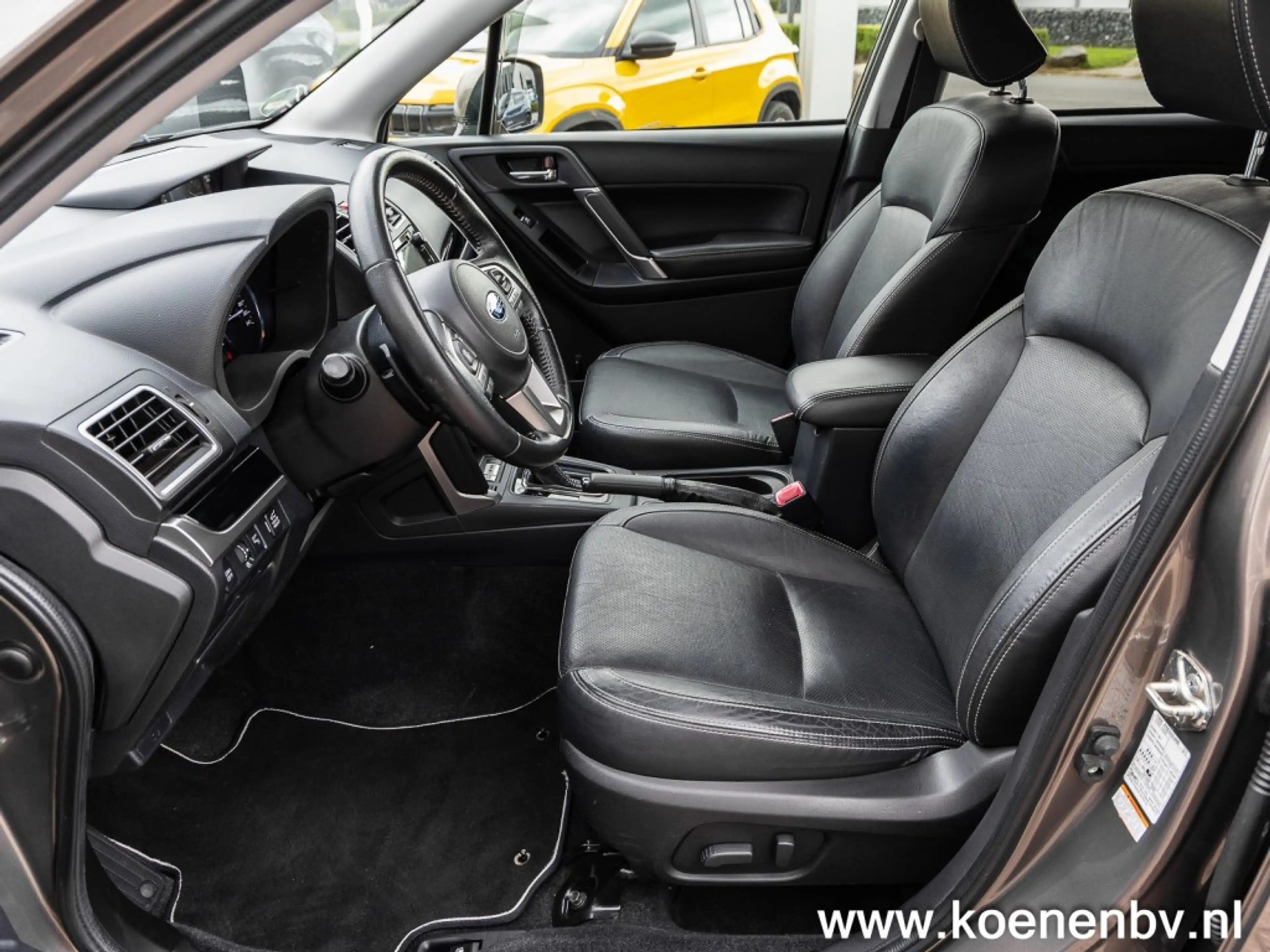Subaru Forester 2.0 PREMIUM 4x4 AUT. PANO / CLIMA / LEER / TREKHAA — photo 18