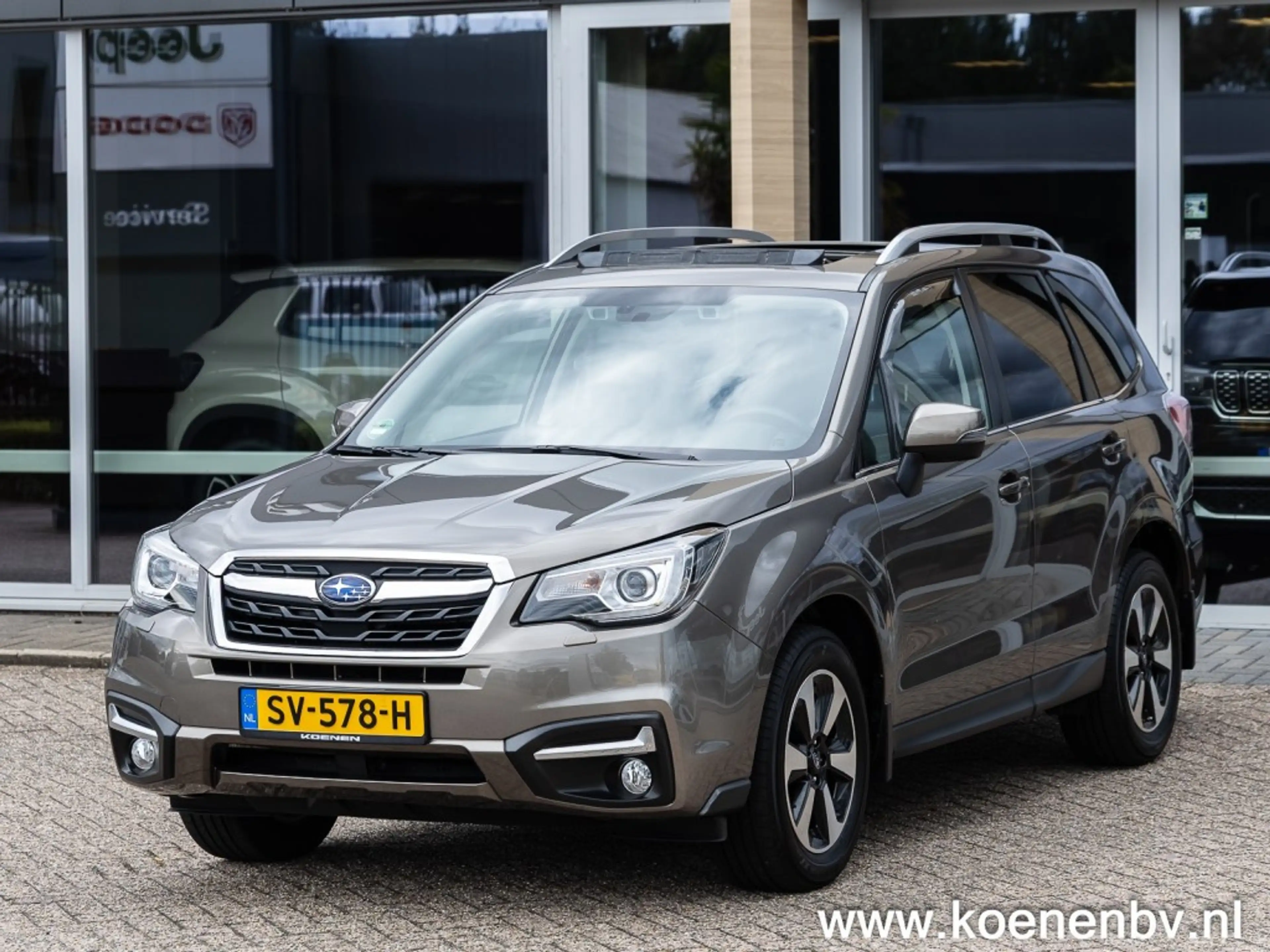 Subaru Forester 2.0 PREMIUM 4x4 AUT. PANO / CLIMA / LEER / TREKHAA — photo 3