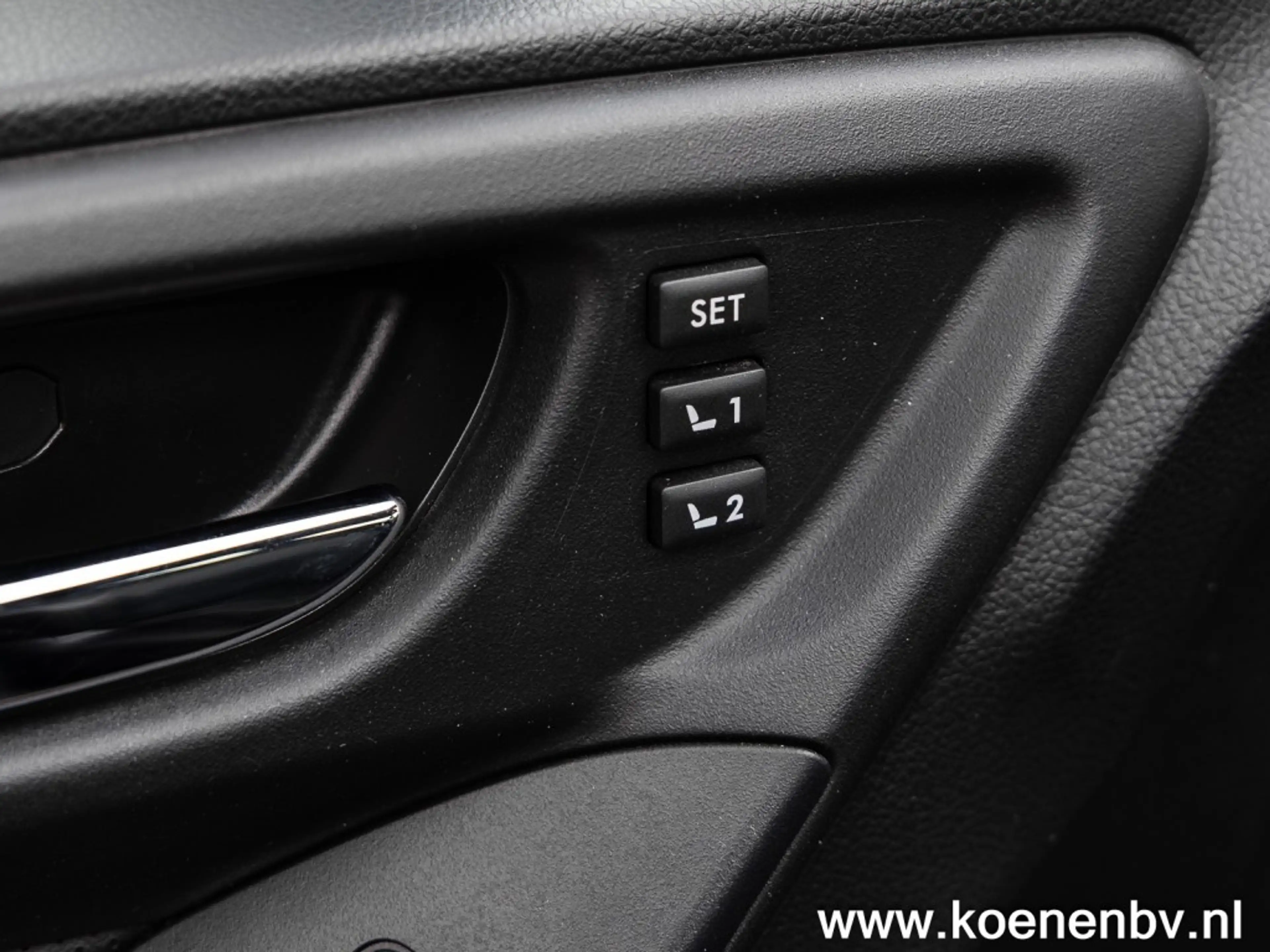Subaru Forester 2.0 PREMIUM 4x4 AUT. PANO / CLIMA / LEER / TREKHAA — photo 21