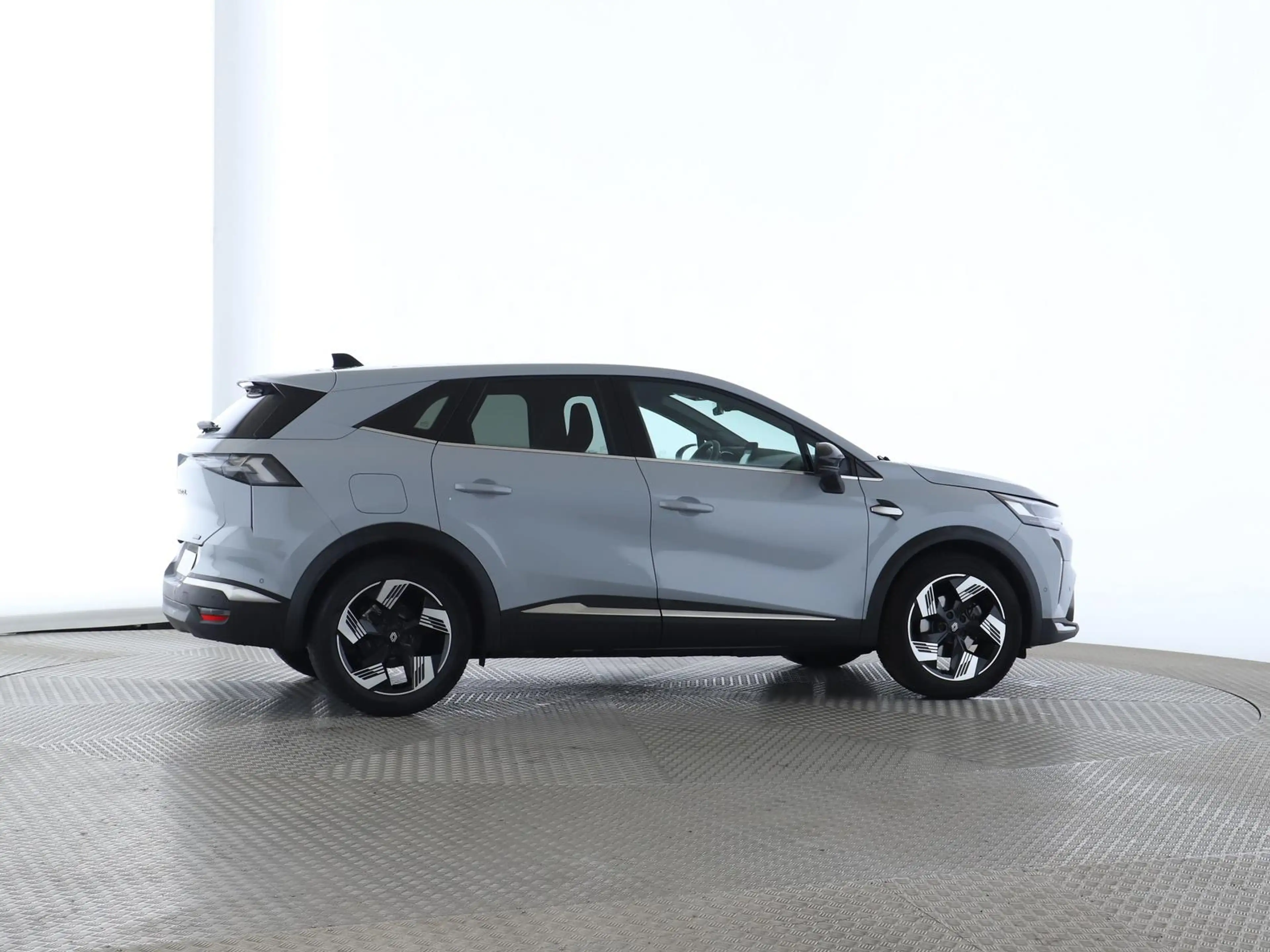 Renault Symbioz 1.8 E-Tech full hybrid 160 techno — photo 3