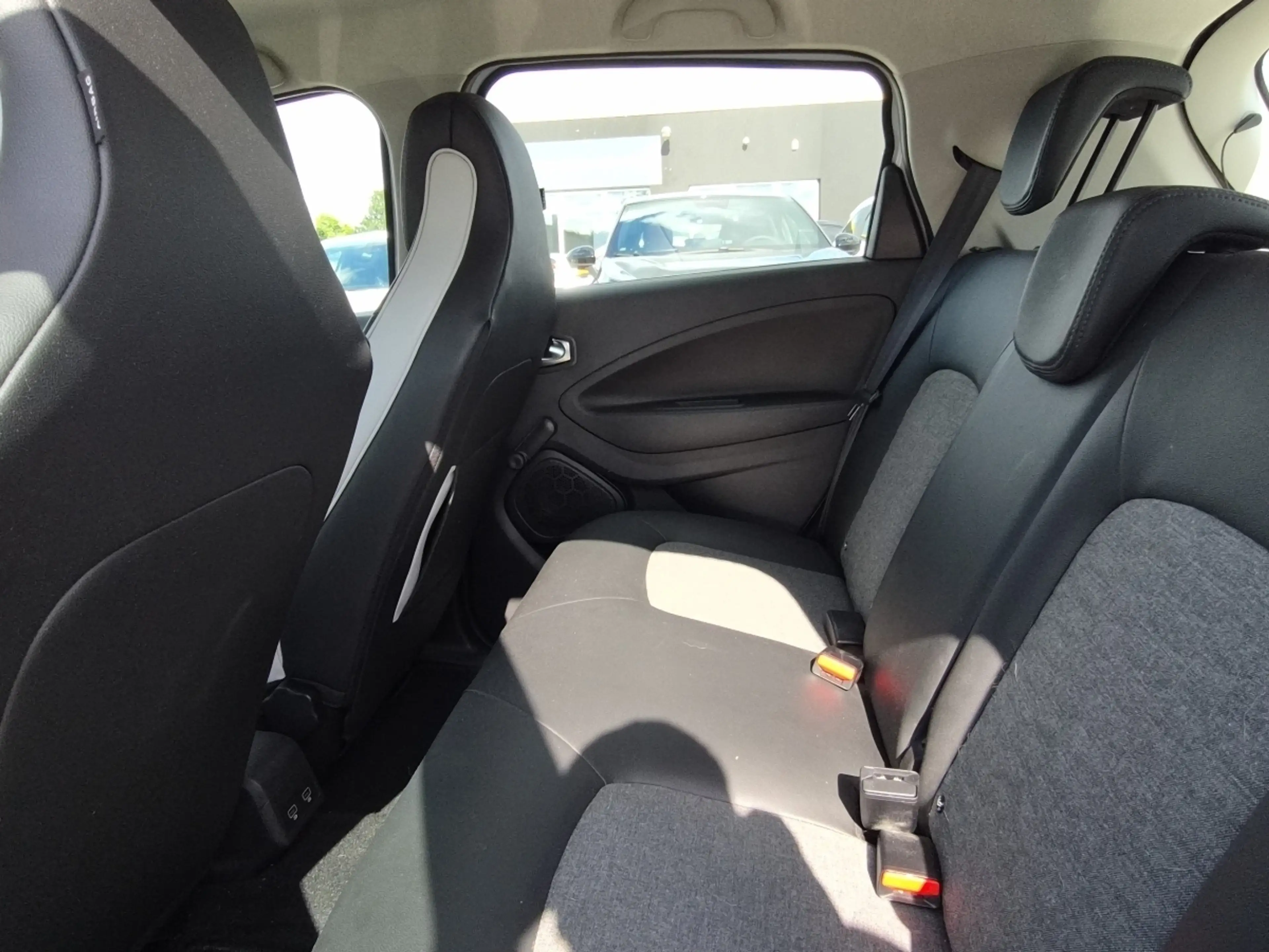 Renault ZOE R110 Experience R110/Z.E. 50 — photo 8