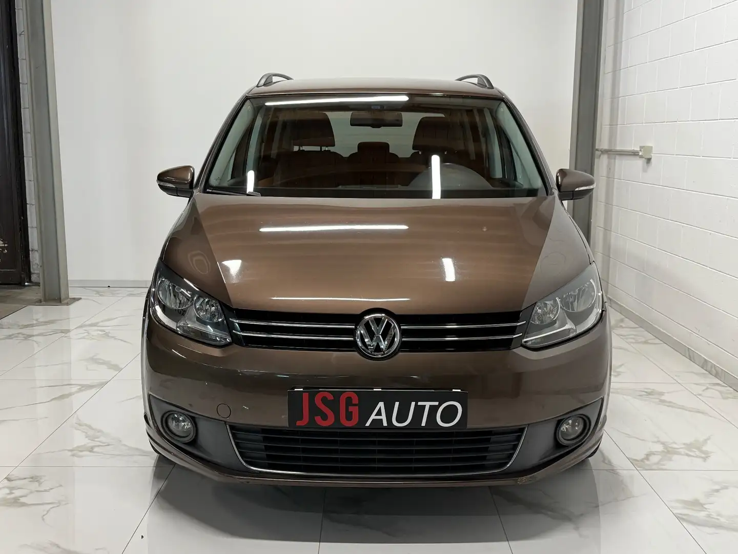 Volkswagen Touran 1.6 TDI DSG Comfortline Marrone - 2