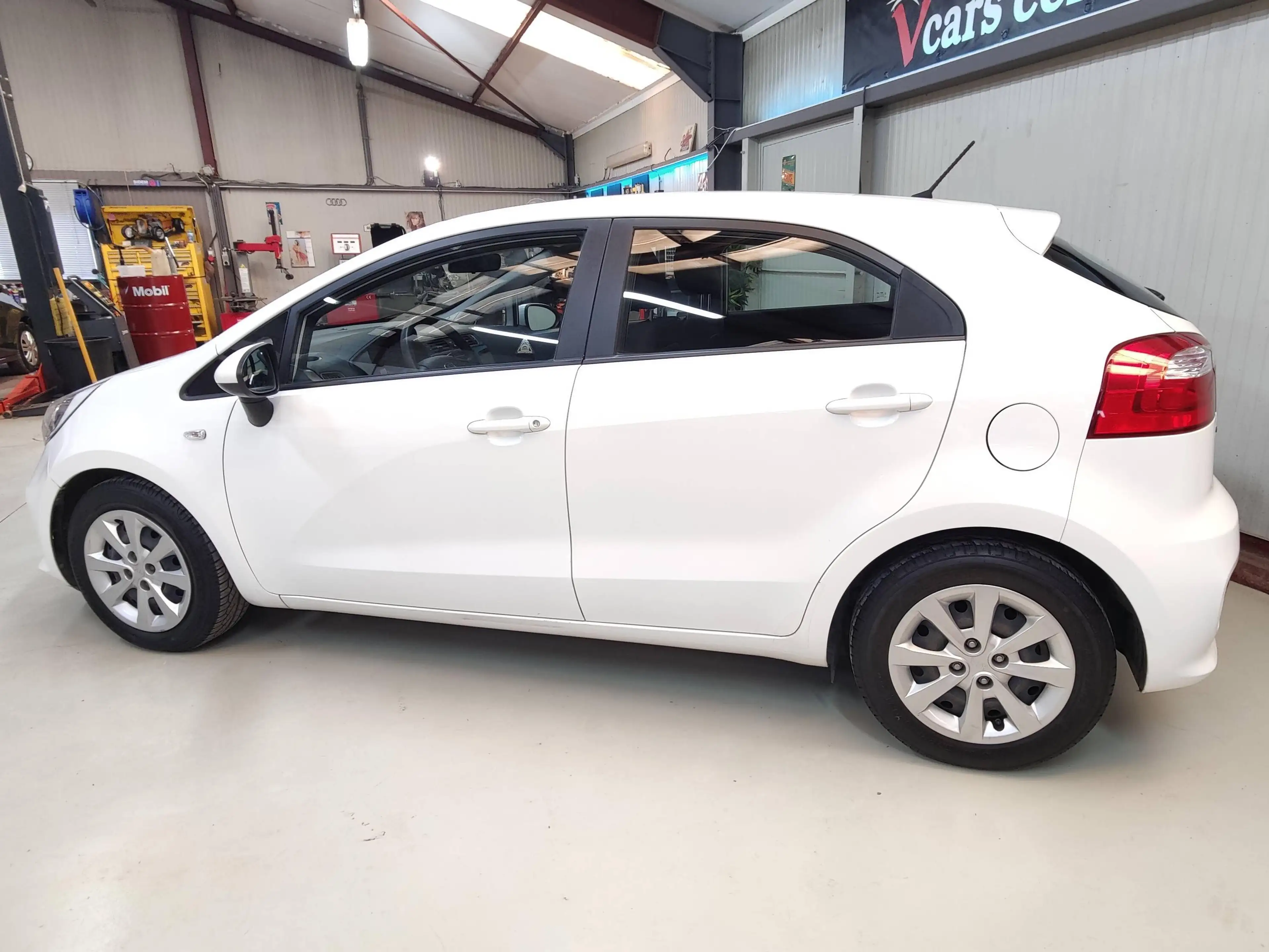 Kia Rio Rio 1.2i ess. 5P, Airco, volant Multi, Bel état, A VOIR!! — photo 3