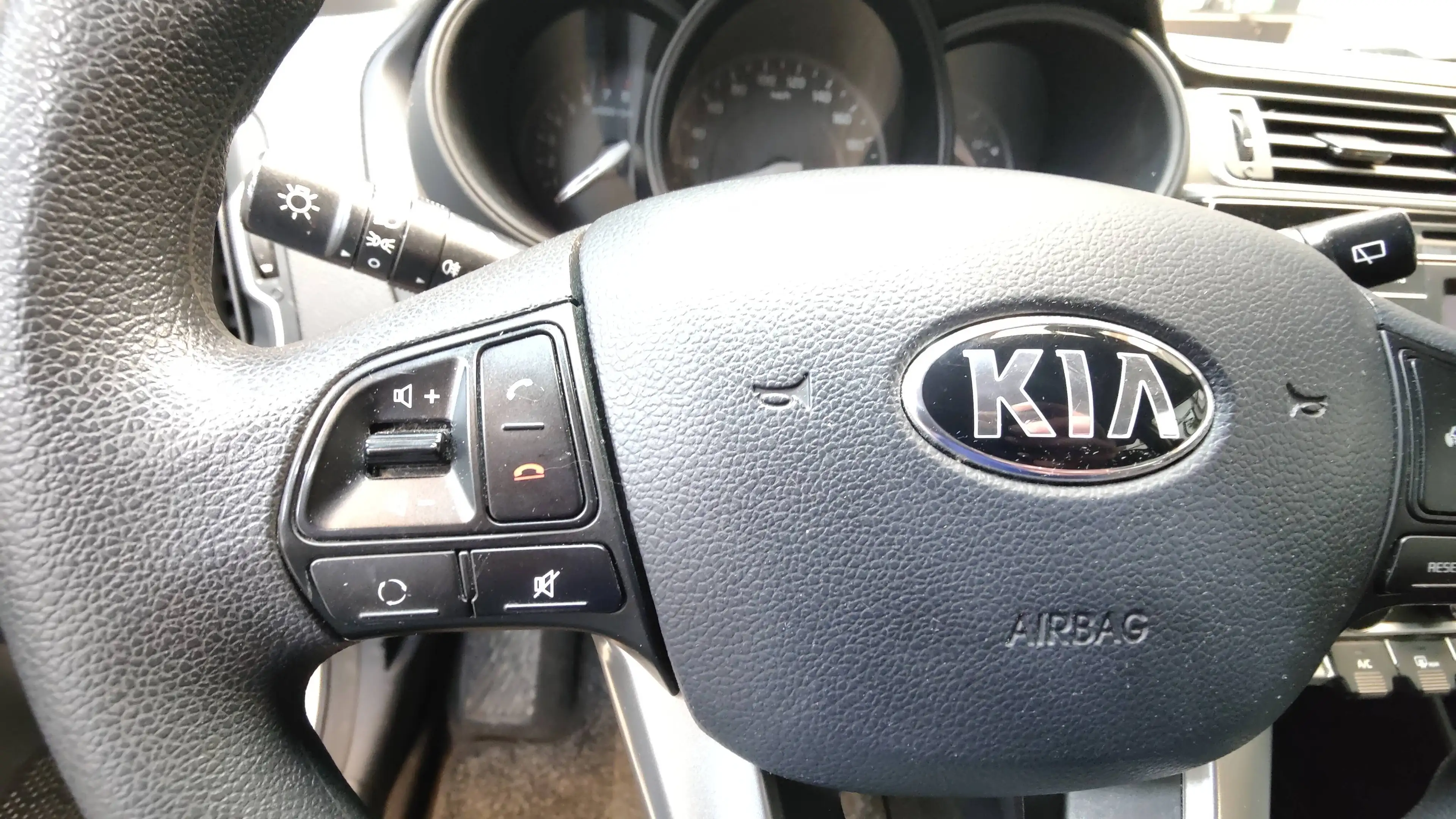 Kia Rio Rio 1.2i ess. 5P, Airco, volant Multi, Bel état, A VOIR!! — photo 16