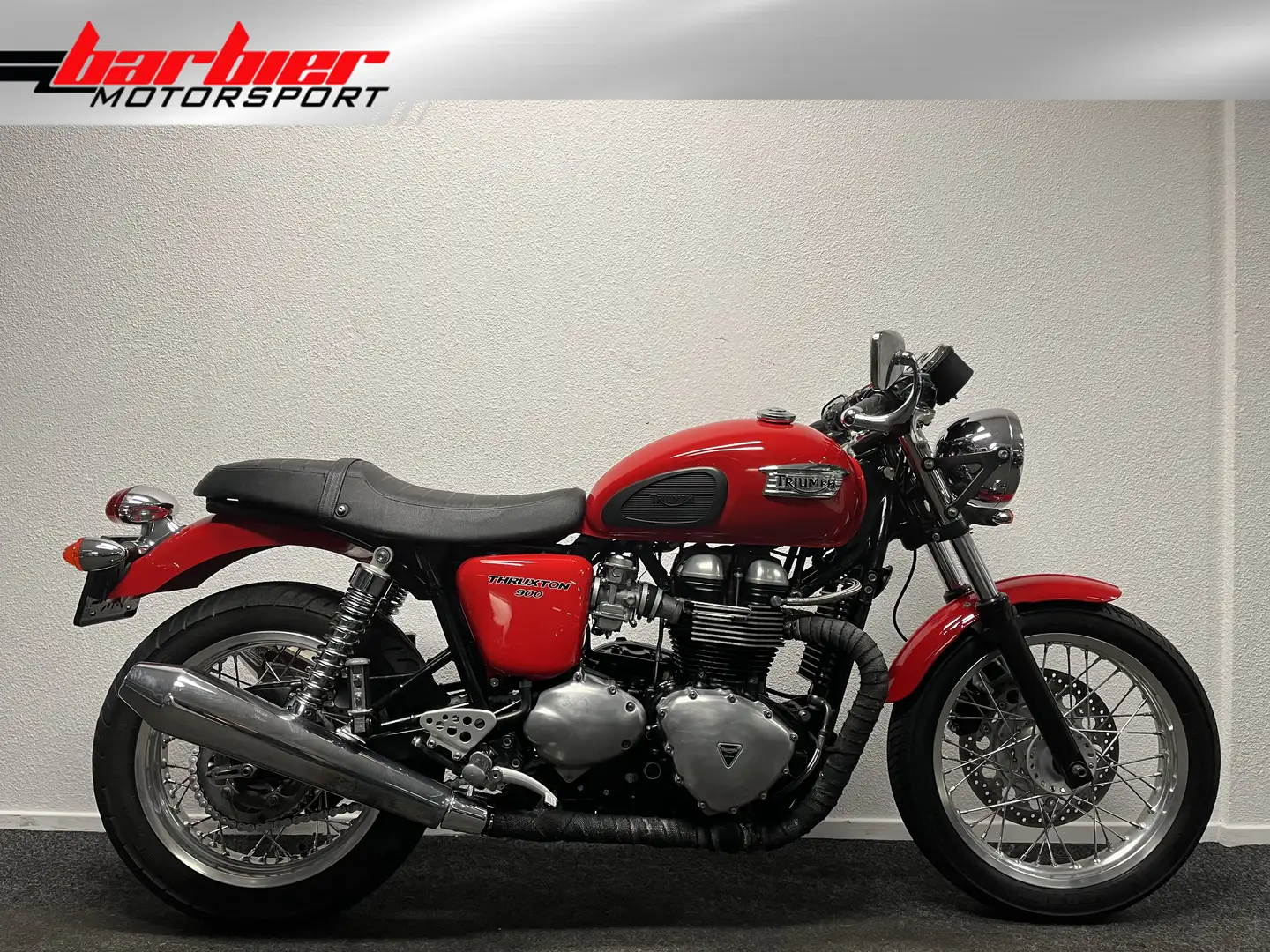 Triumph Thruxton 900 Roşu - 1