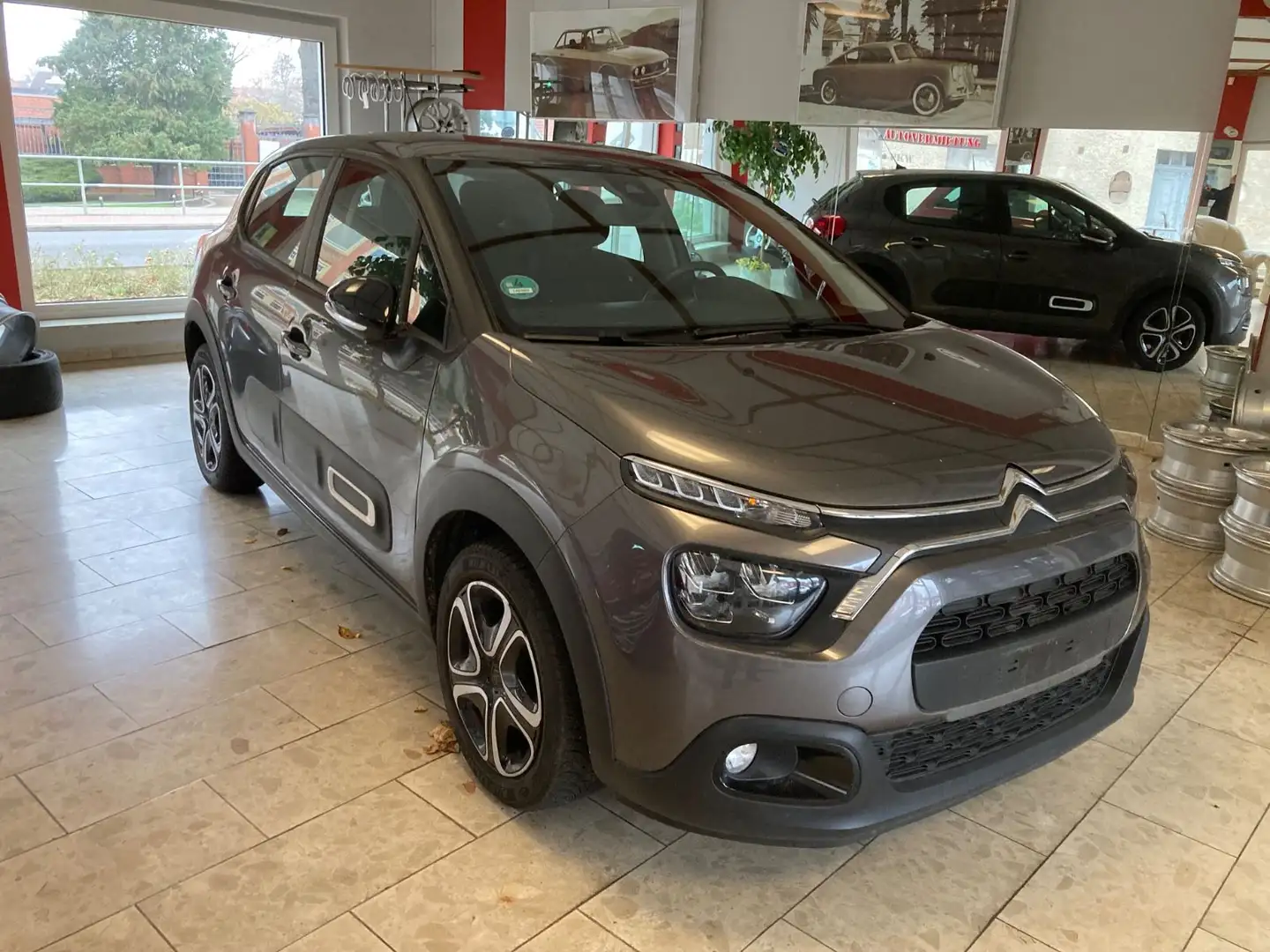 Citroen C3 Feel Pack-PDC-hinten-DAB-Radio-LED-NSW-1.-HD- Grigio - 1