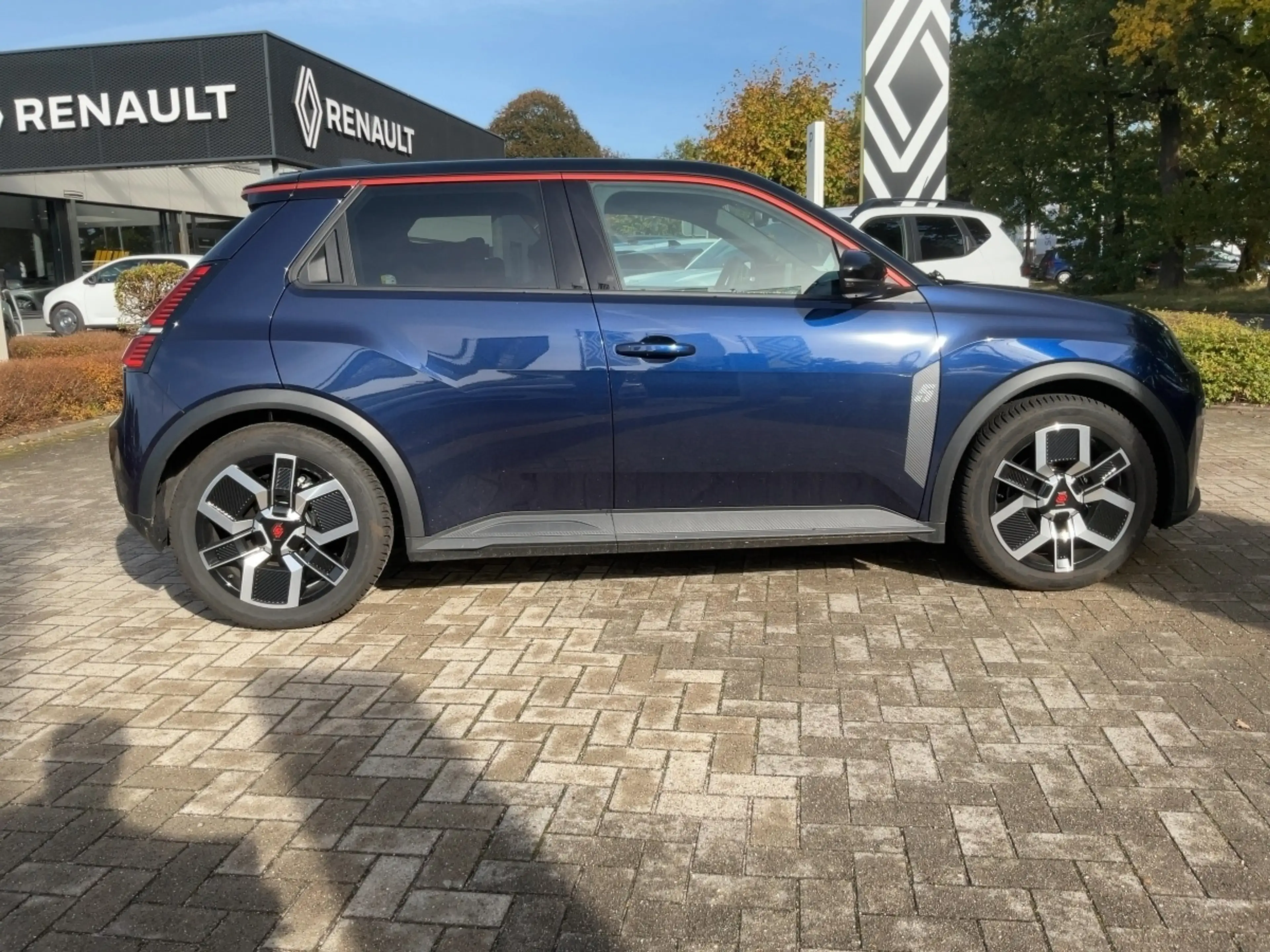 Renault R 5 E-Tech elektrisch Techno 150 Comfort Range — photo 5