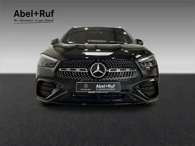 Mercedes-Benz Gla Class view 2