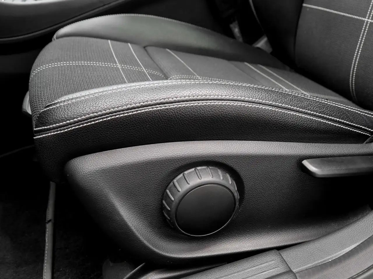 Mercedes-Benz GLA 180 — photo 13 sur 15