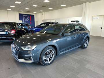 40 TDI 204cv quattro S tronic Navi Sensori FariLED