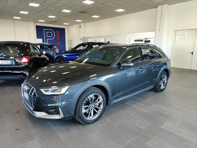 Audi A4 allroad 40 TDI 204cv quattro S tronic Navi Sensori FariLED