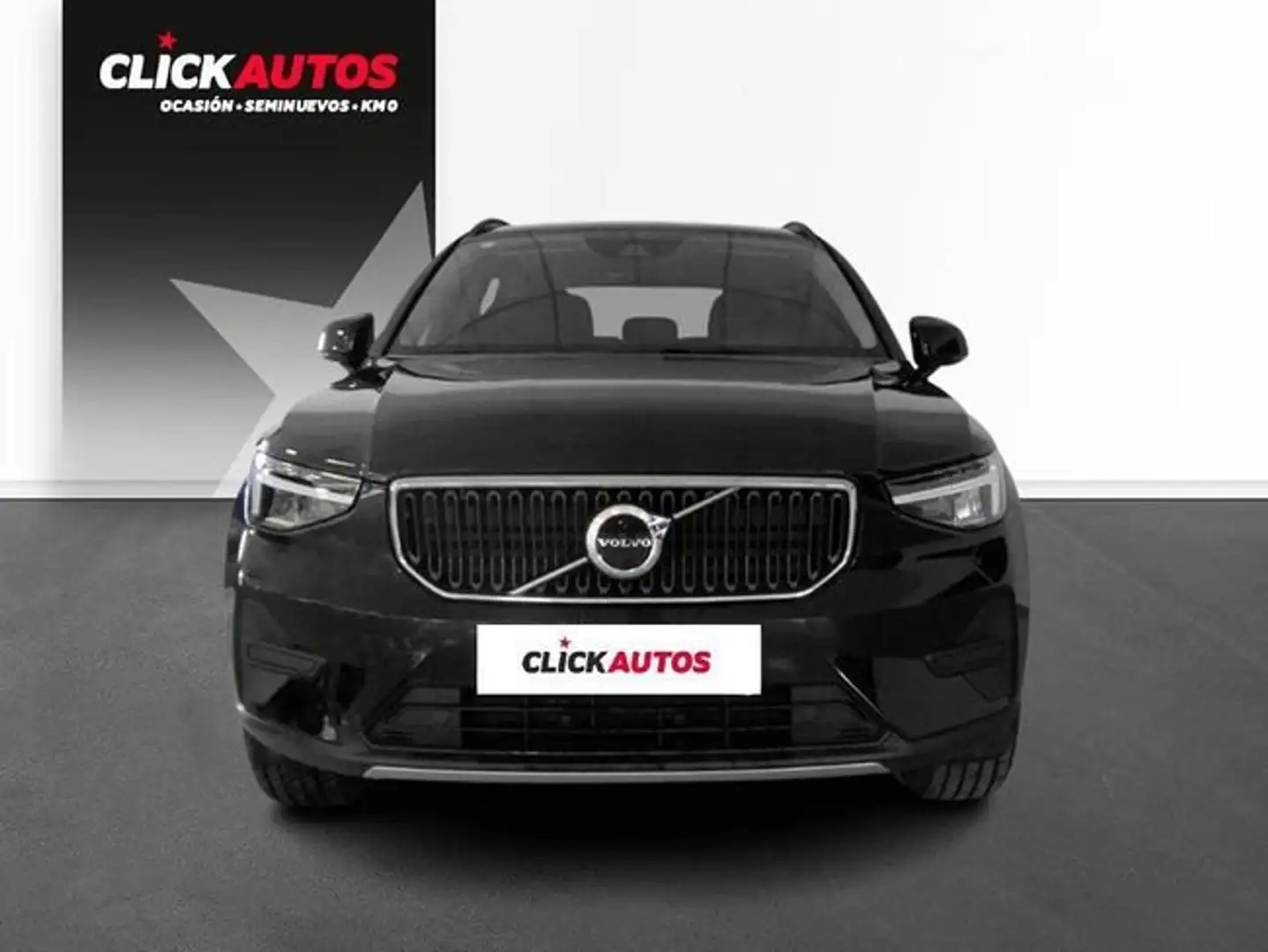 Volvo XC40 T2 Essential Aut. Negro - 2
