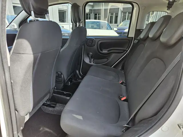 Fiat Panda view 9