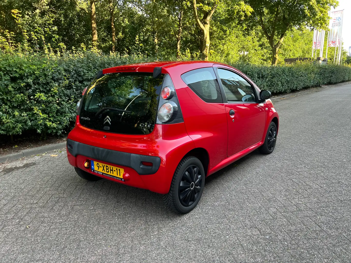 Citroen C1 C1 1.0 Attraction Rood - 2