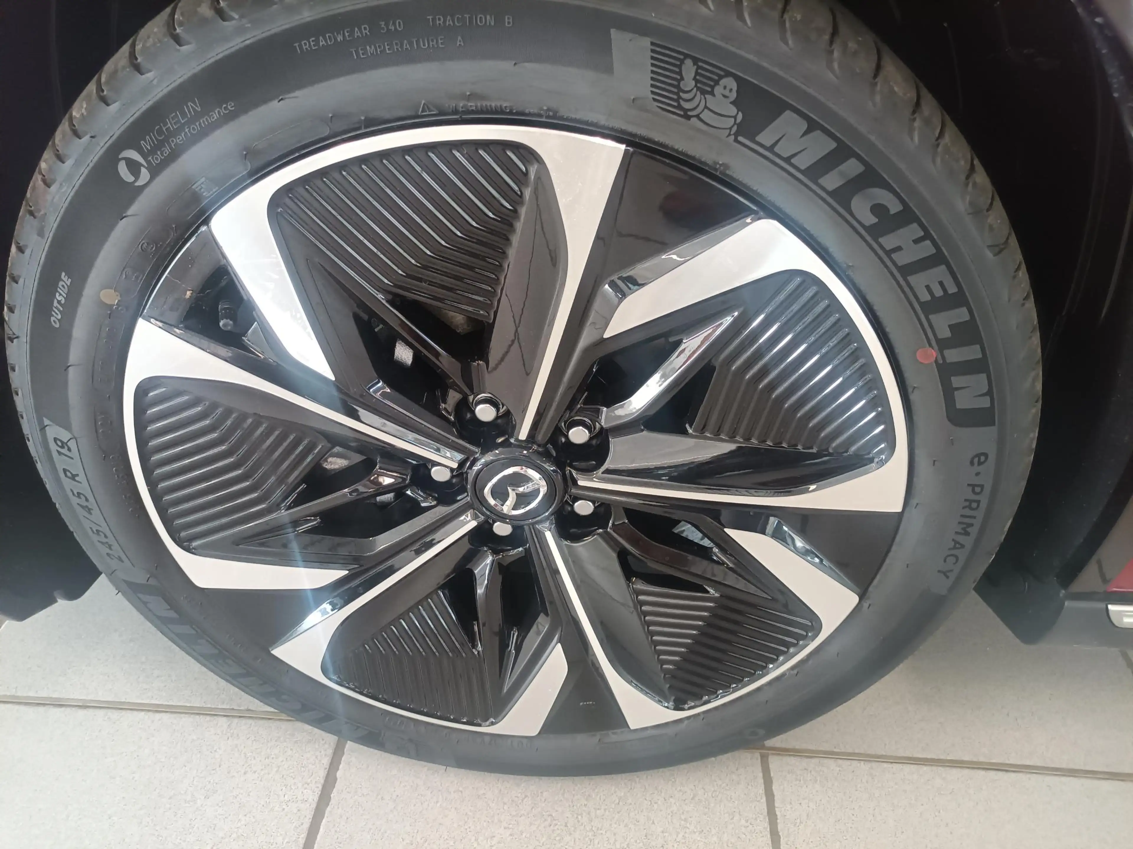 Mazda 6e 5HB EV 68,8 kWh 258 hp Takumi Plus — photo 10
