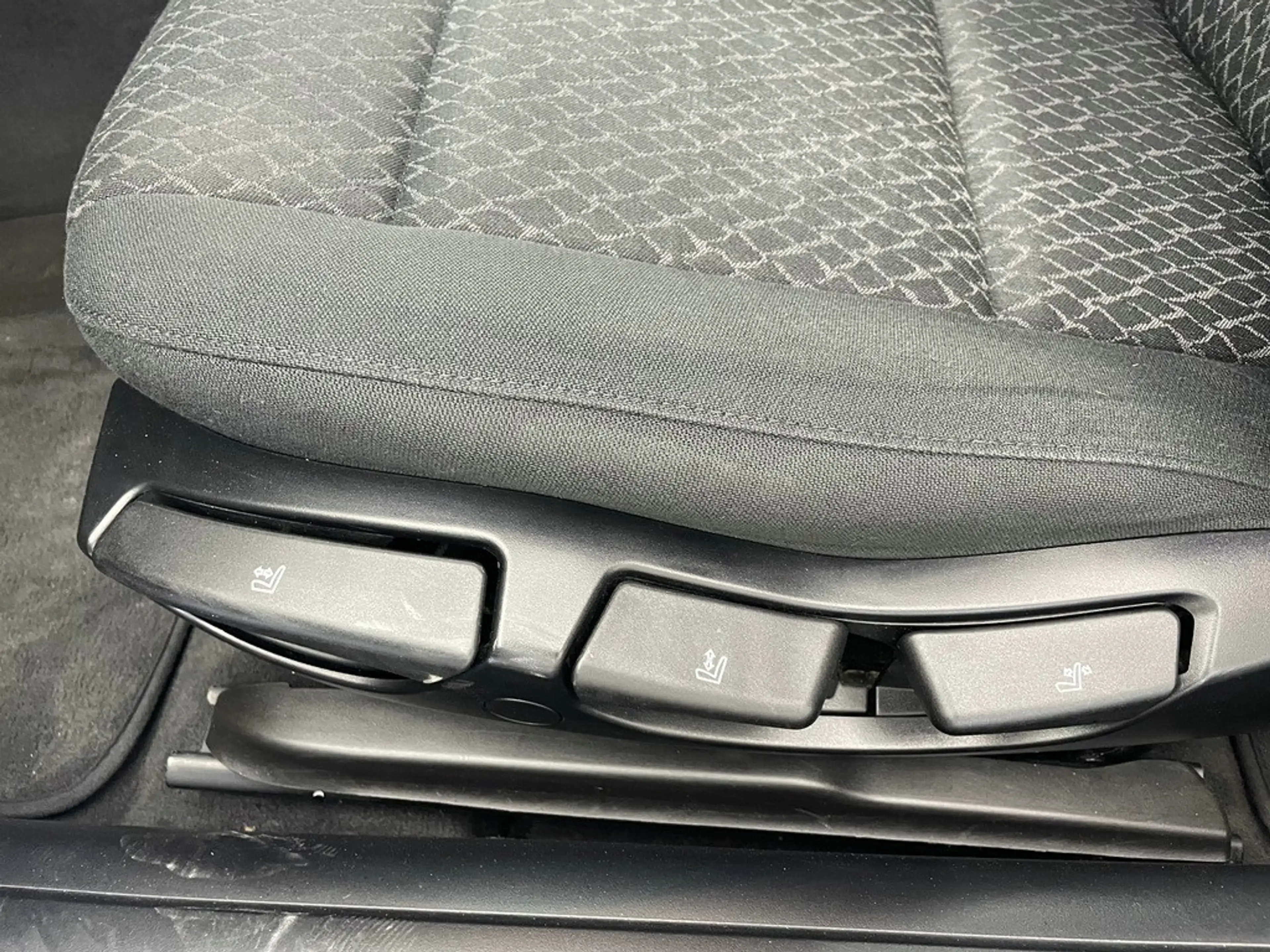 BMW 316 tiA Compact, Klimaaut., Sitzheiz., Automatik — photo 13