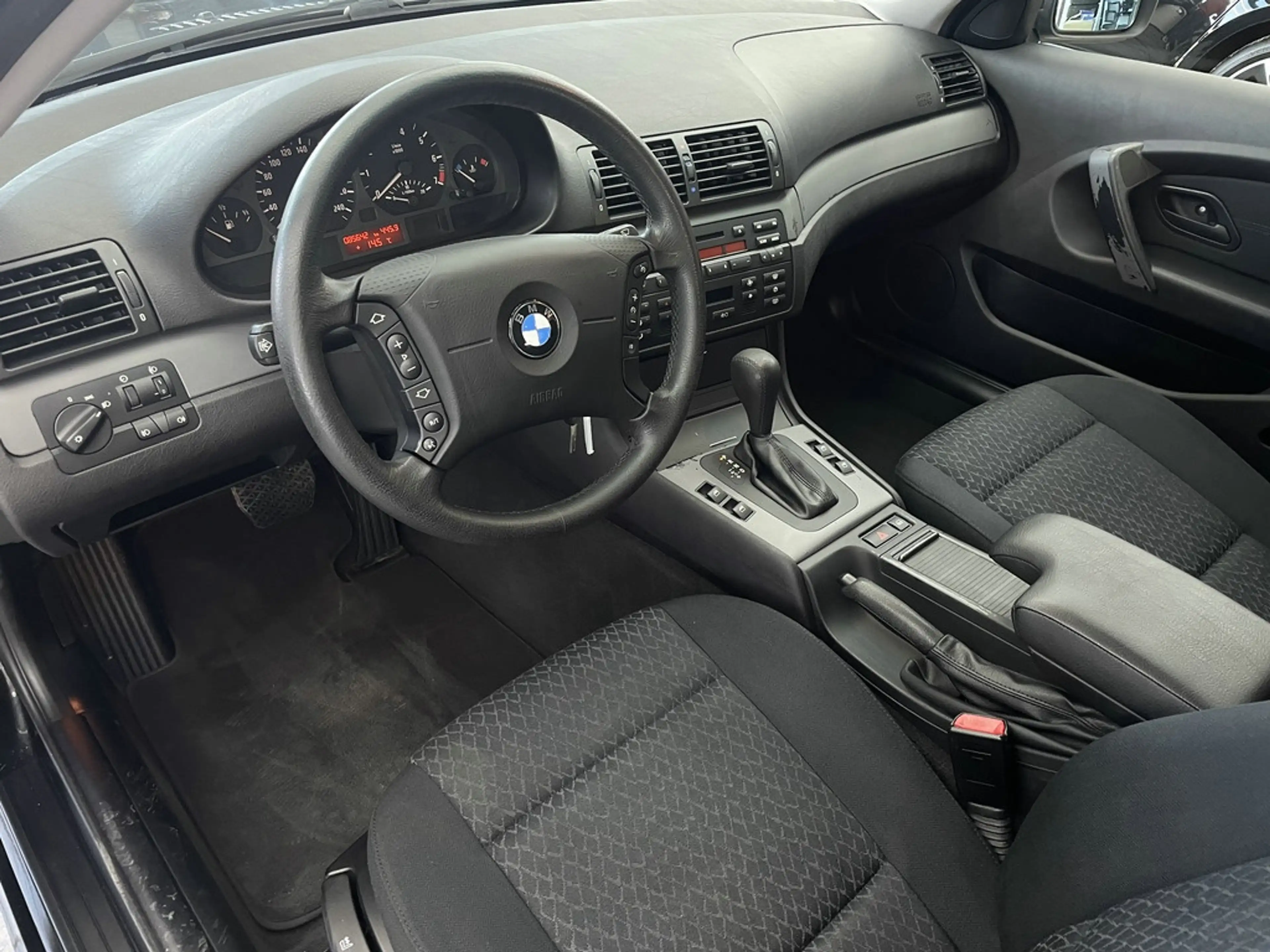BMW 316 tiA Compact, Klimaaut., Sitzheiz., Automatik — photo 6