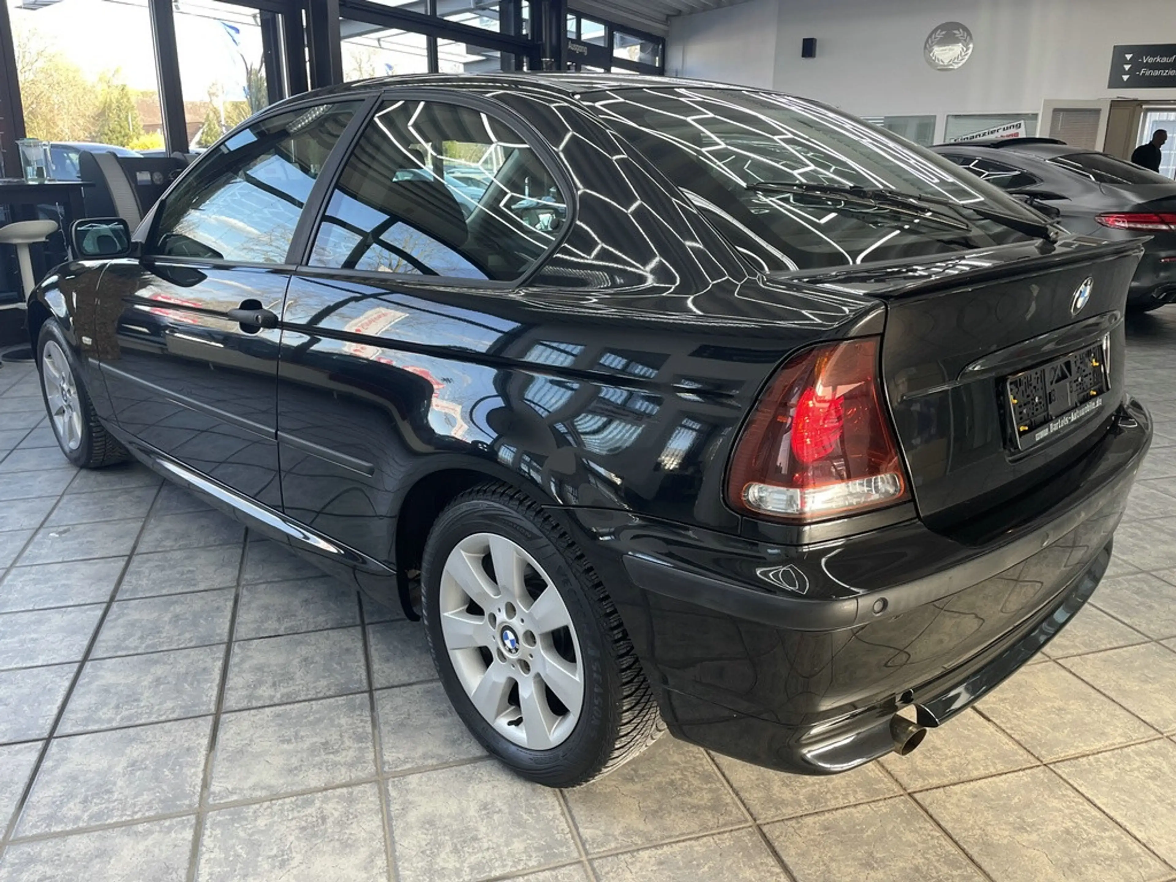 BMW 316 tiA Compact, Klimaaut., Sitzheiz., Automatik — photo 2
