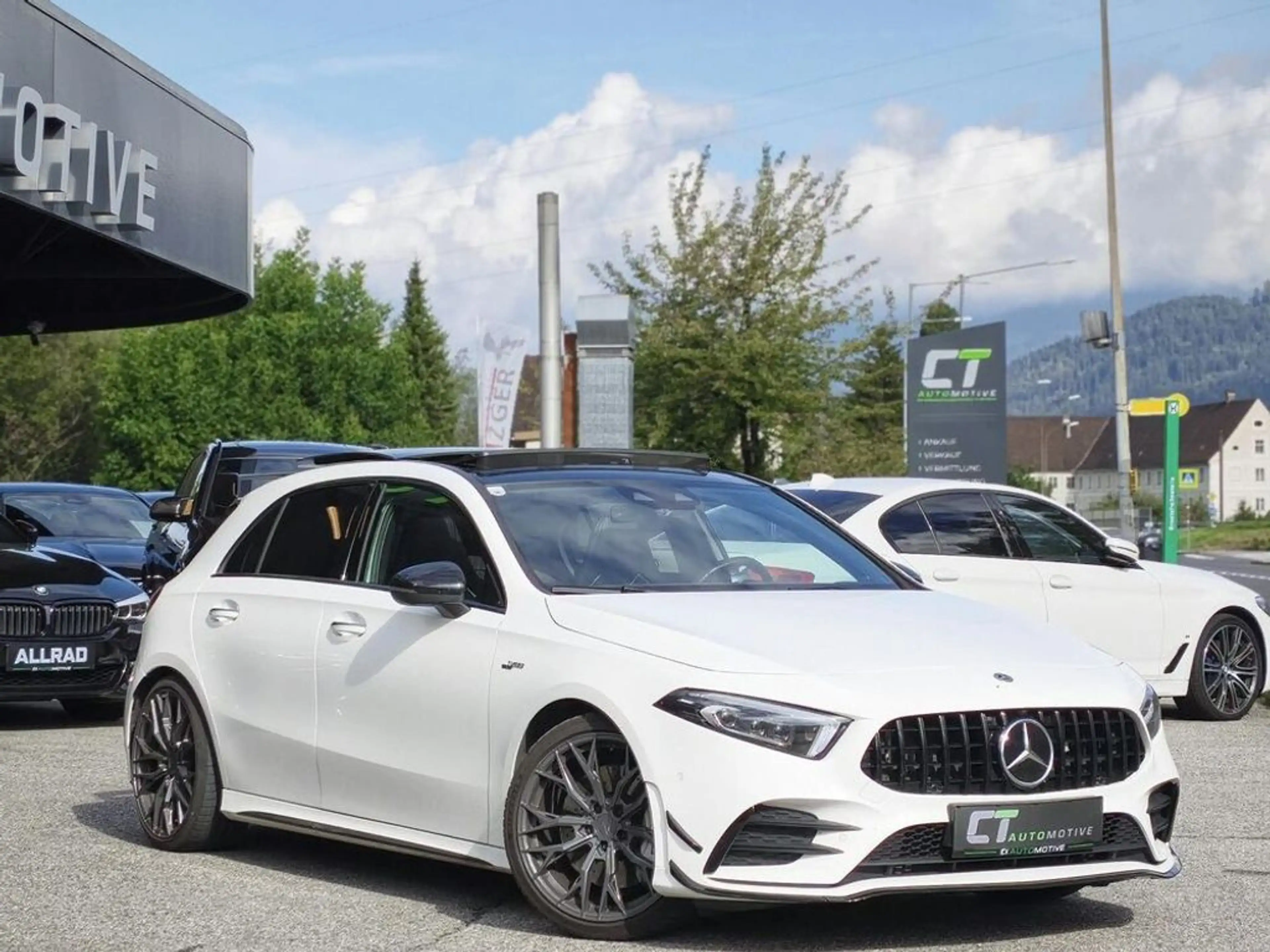 Mercedes-Benz A 35 AMG Performance 4MATIC Aut.