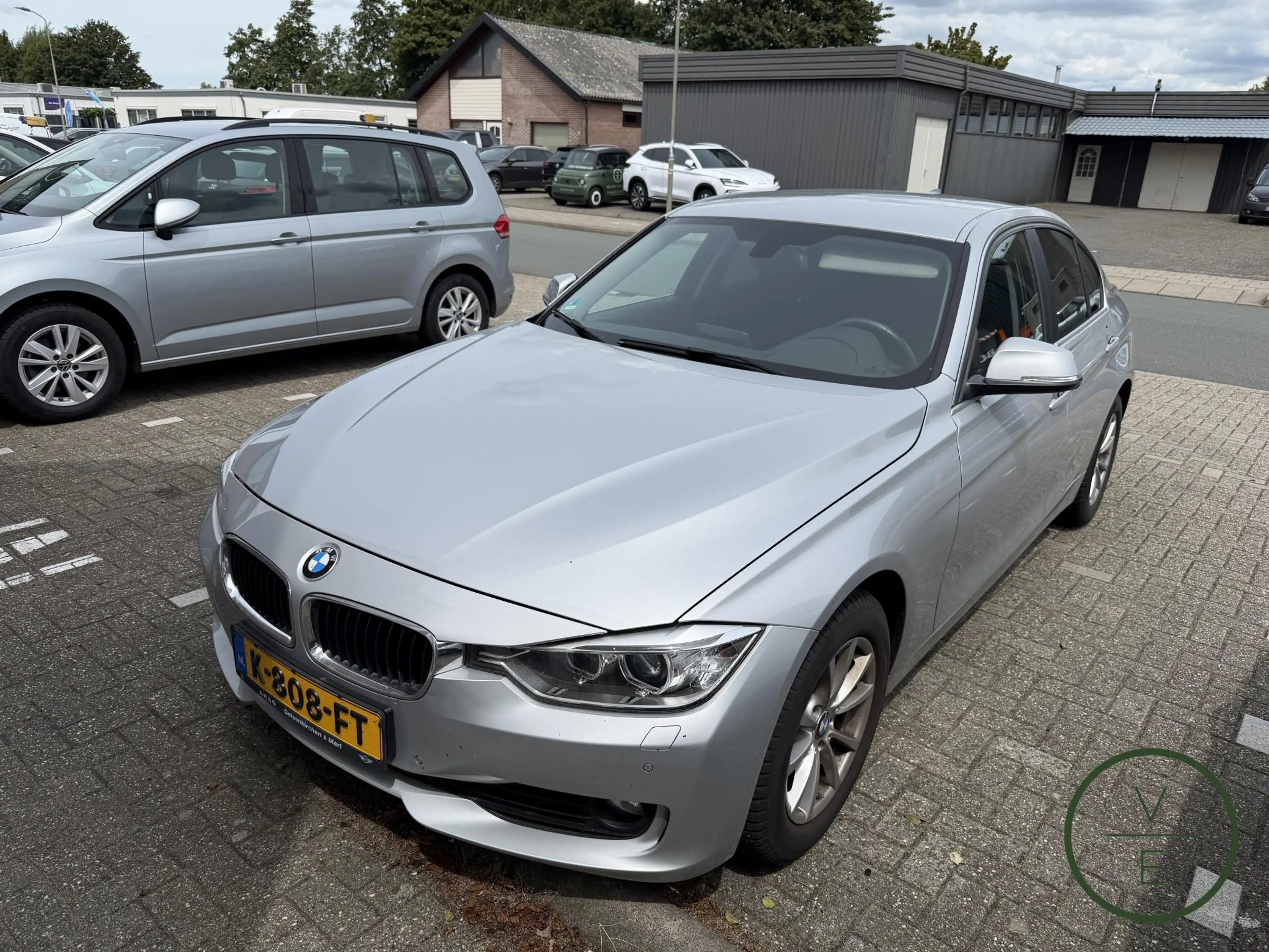 BMW 316 3-serie 316i High Executive | Clima | Stoelverwarm