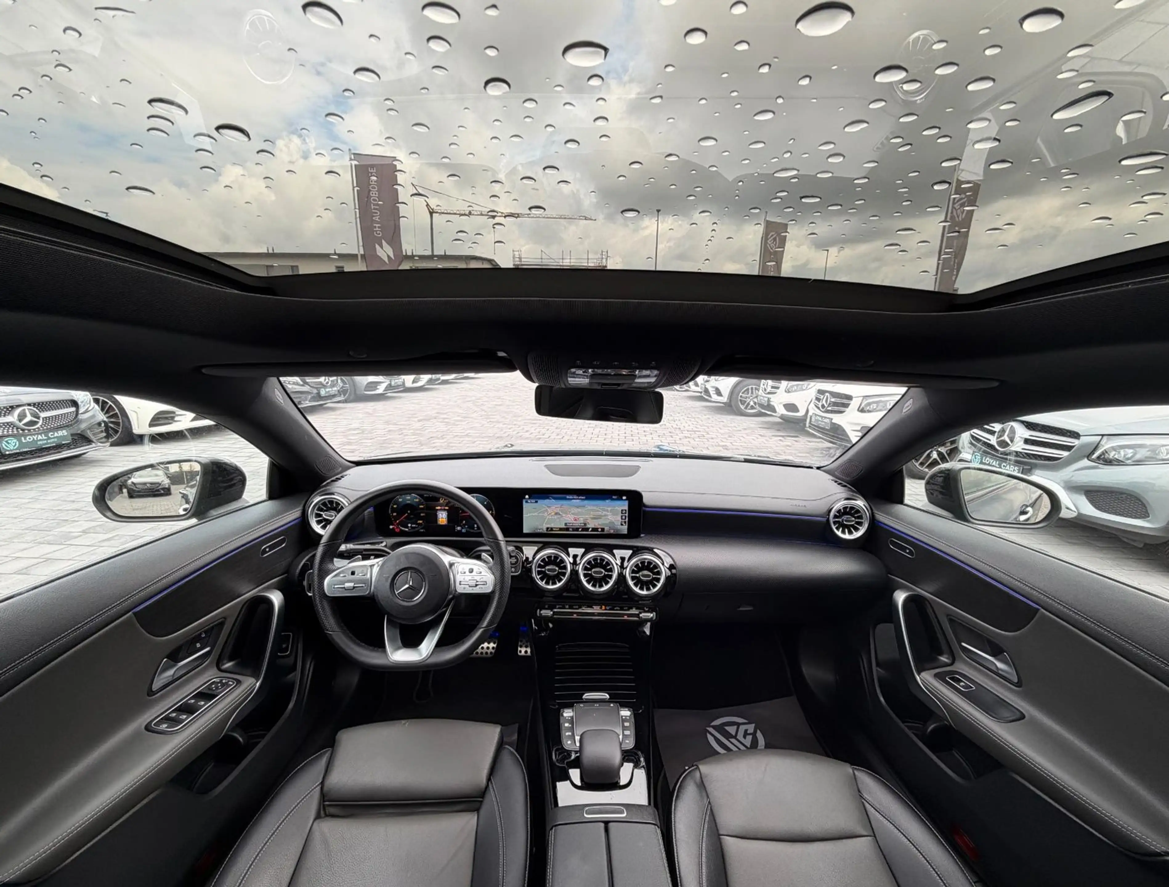 Mercedes-Benz CLA 220 d Coupe*8G*AMG*PANO*Mbeam*KAMERA*StHz* — photo 3