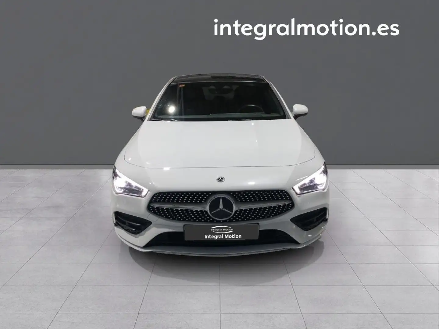 Mercedes-Benz CLA 200 Blanco - 2