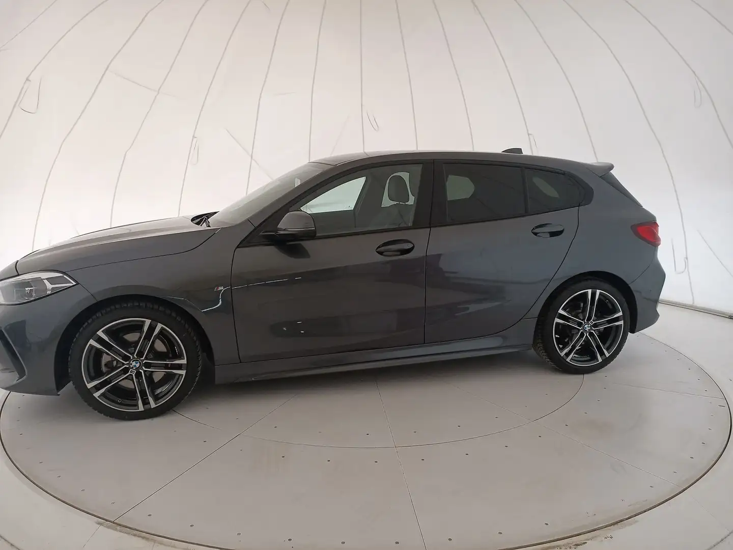 BMW 118 F40 118d Msport auto Grigio - 2
