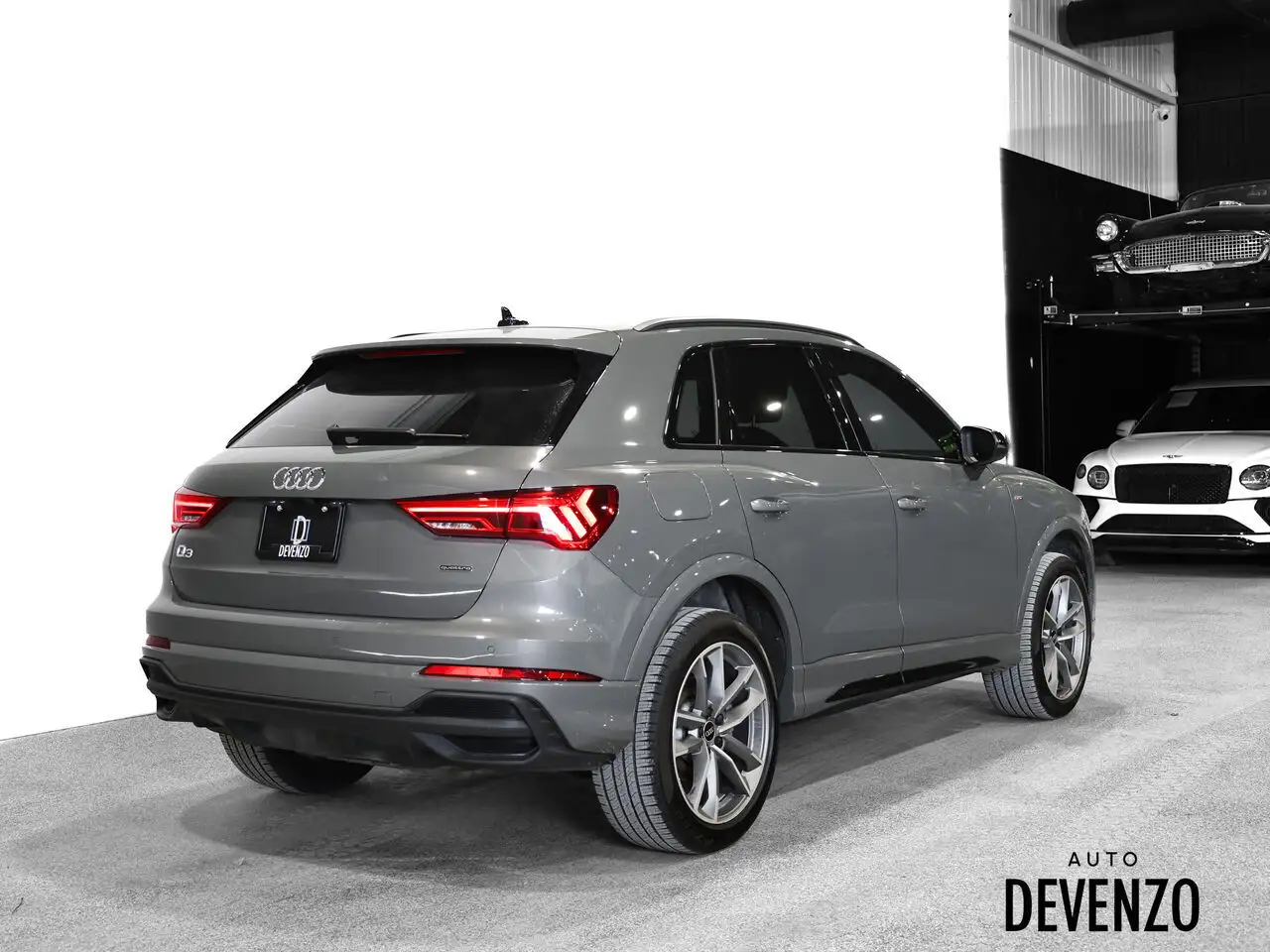 Audi Q3 снимка Audi Q3