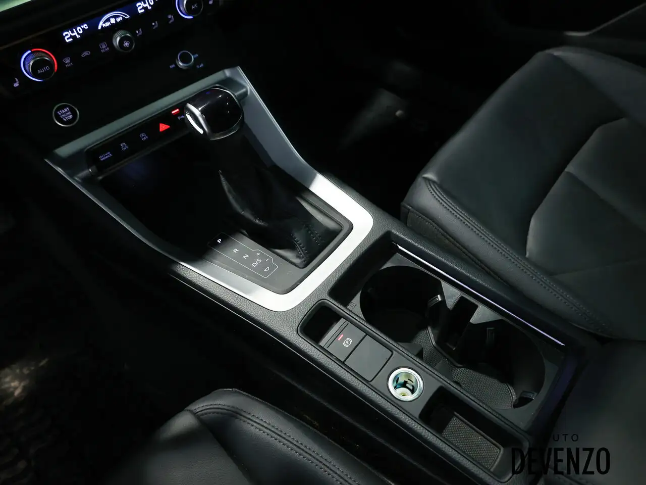 Audi Q3 снимка Audi Q3