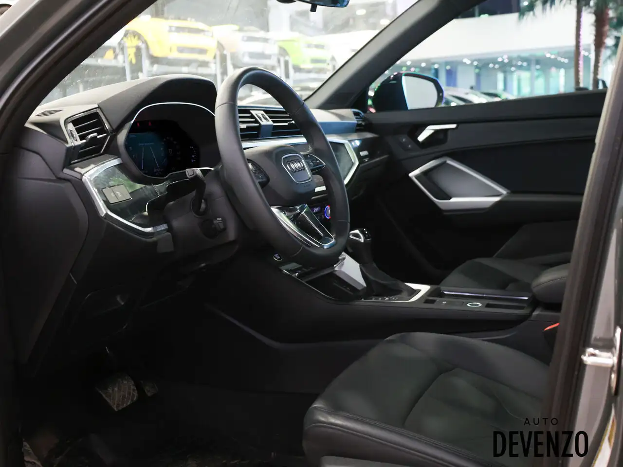 Audi Q3 снимка Audi Q3