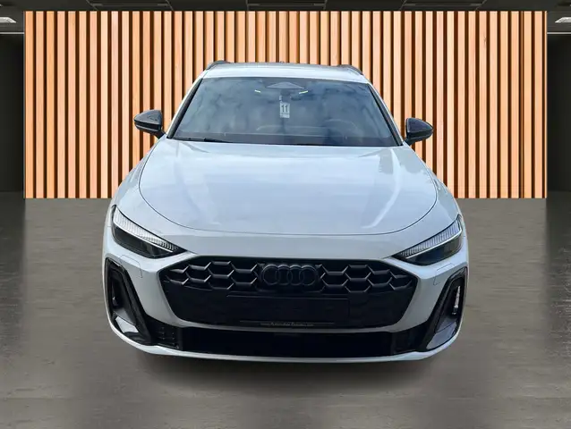 Audi A5 view 5