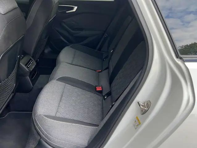 Audi A5 view 12