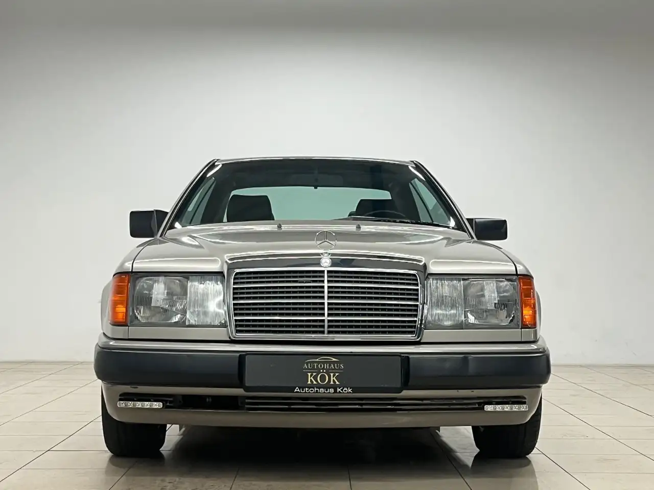 Mercedes-Benz 300 CE Coupé 1. Hand H-Ken Klima Leder Automatik, foto 3