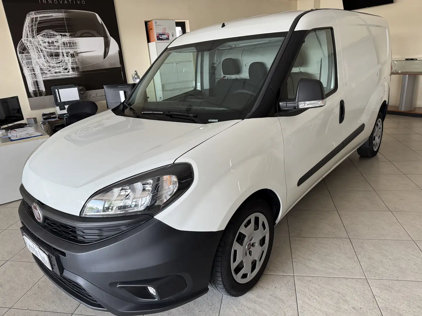 Fiat Doblo Maxi 1.6 mjt 16v Easy s&s 105cv Cargo 3 posti Blanco - 1