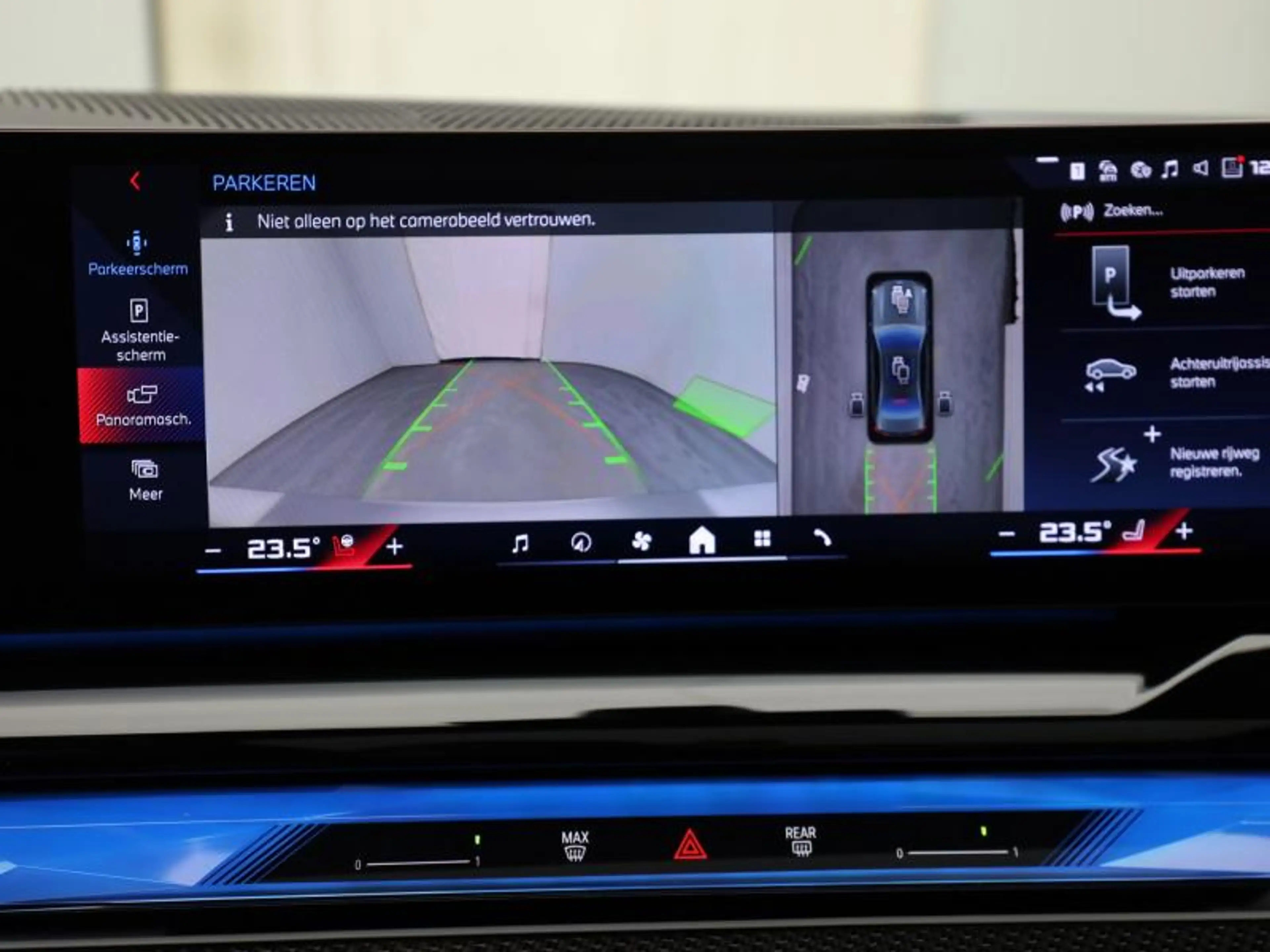 BMW i5 M60 xDrive - FROZEN GREY - FULL — photo 15