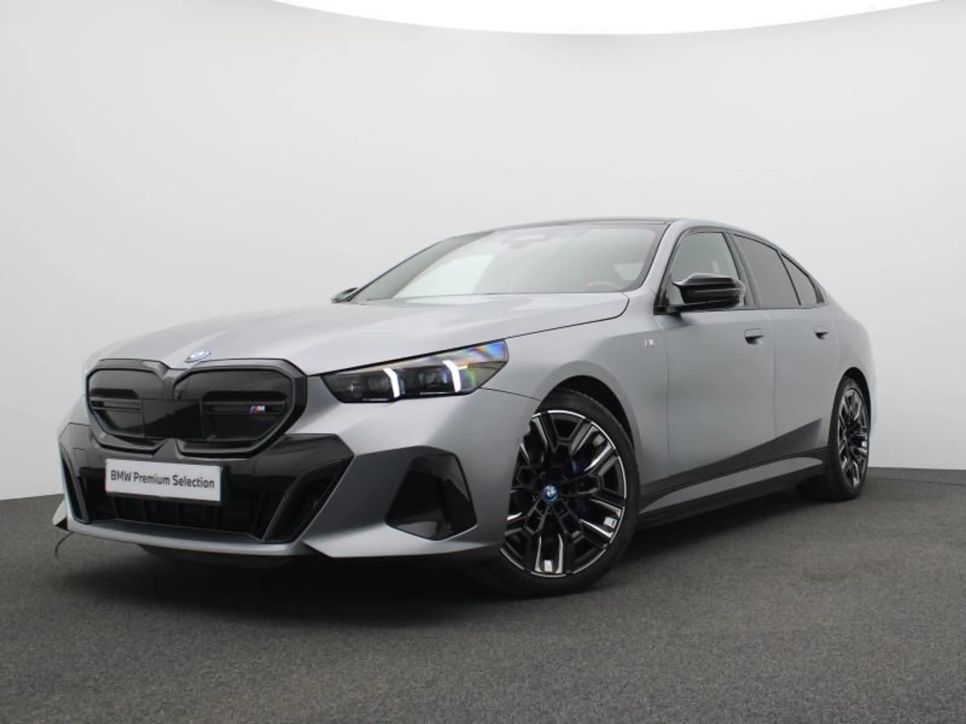BMW i5 M60 xDrive - FROZEN GREY - FULL